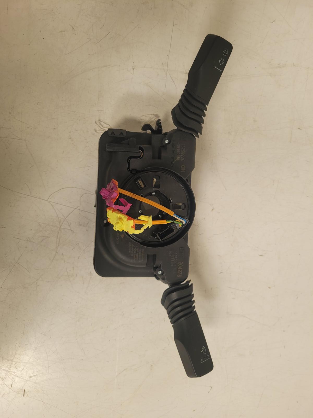 View Auto part Combination Switch Vauxhall Astra 2007