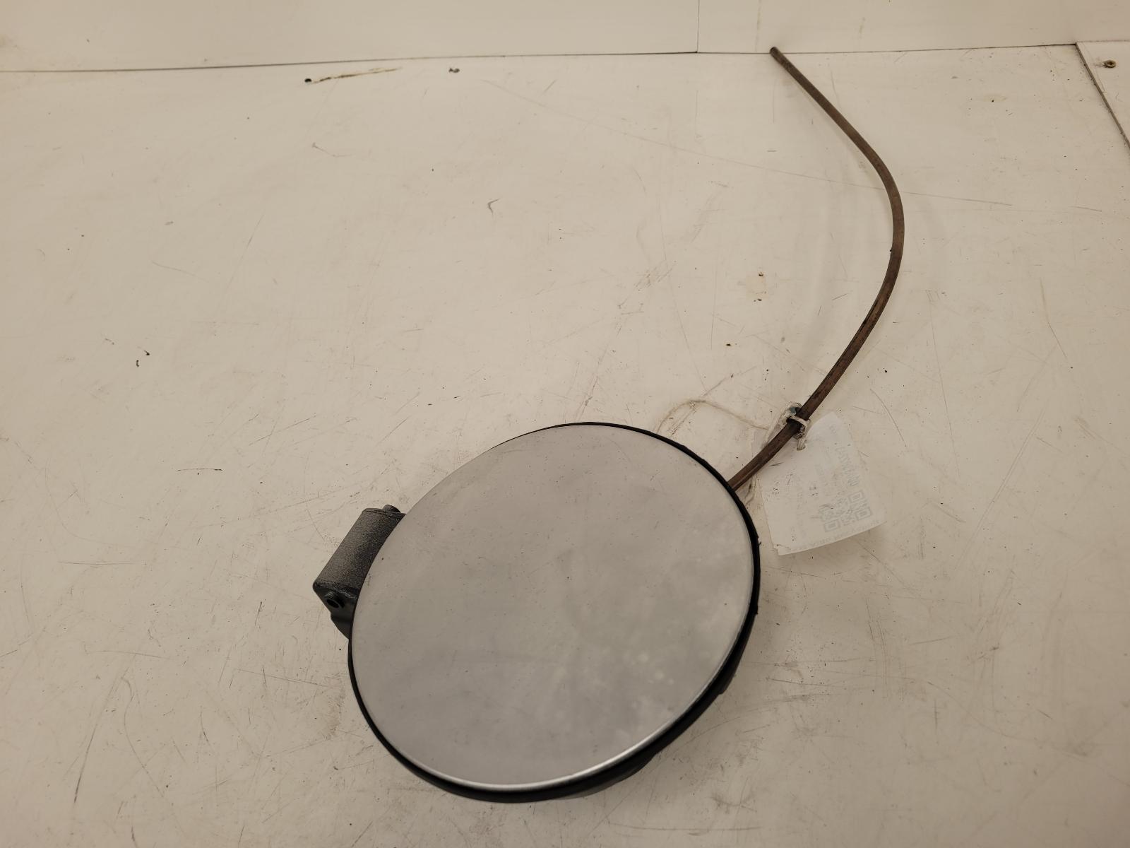 View Auto part Fuel Filler Flap Volkswagen Polo 2010