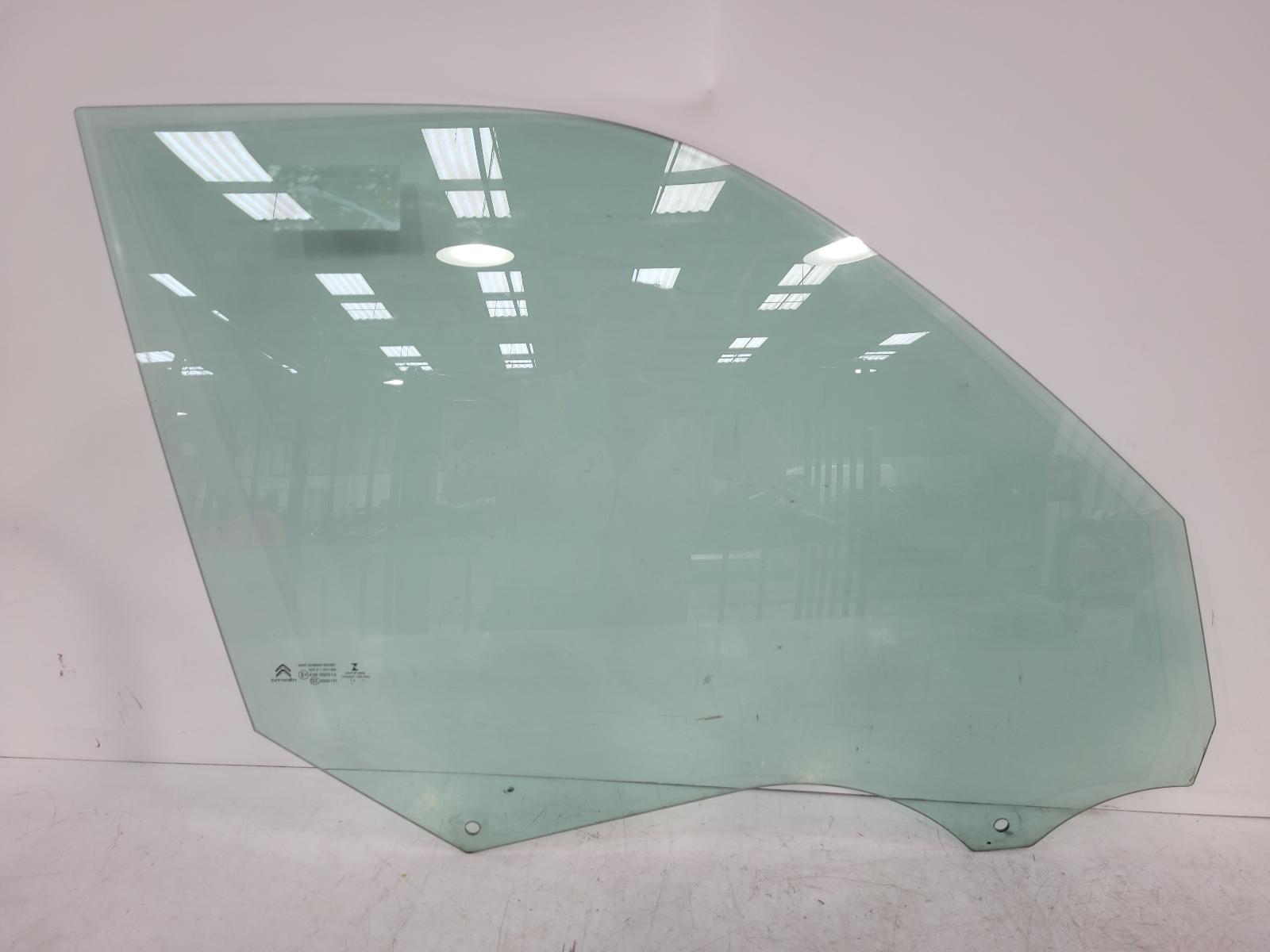 View Auto part RF Door Window Citroen C4 Picasso 2013