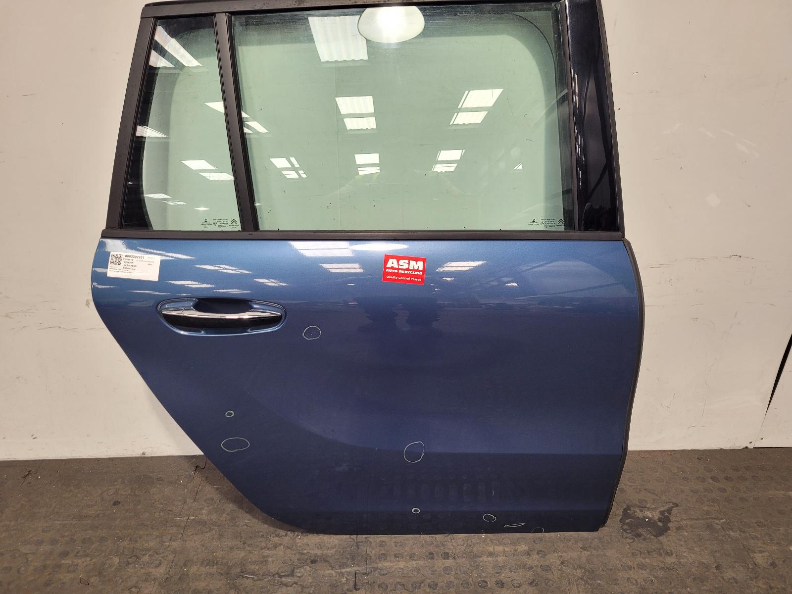 View Auto part R Rear Door Citroen C4 Picasso 2013