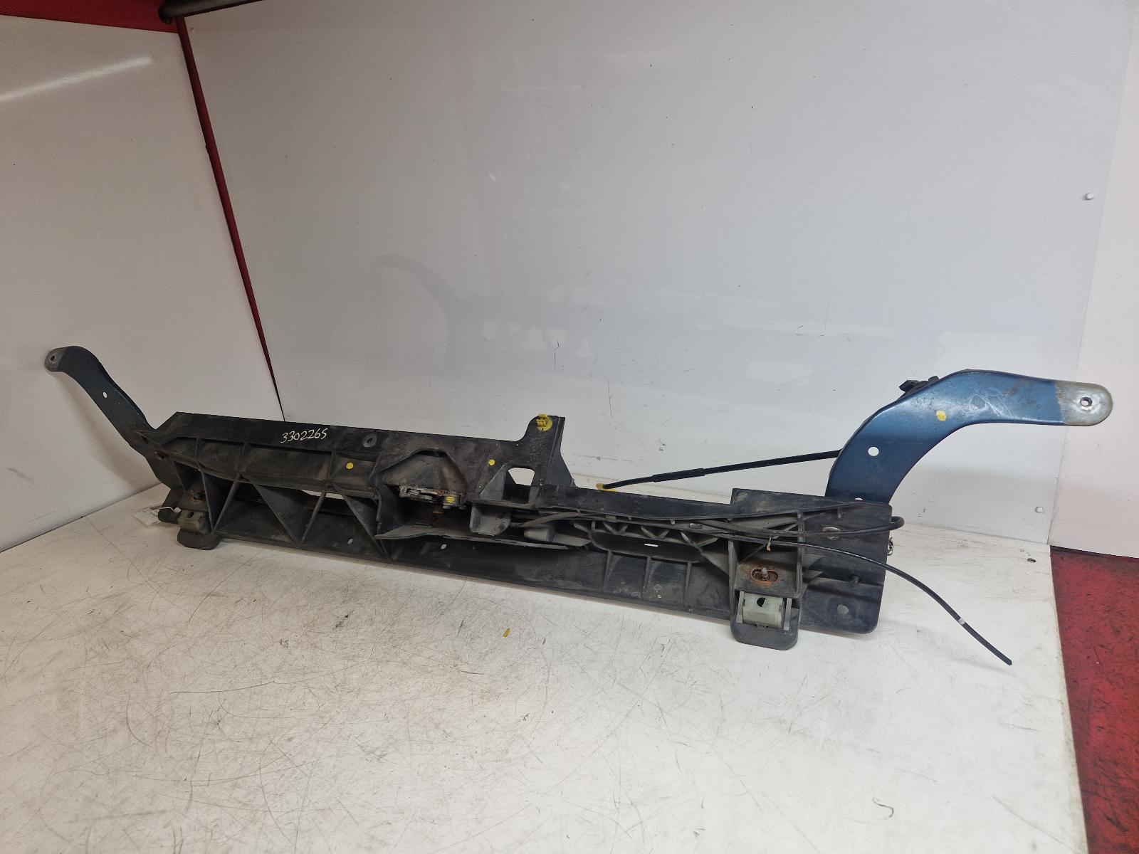 View Auto part Front Panel Citroen C4 Picasso 2013