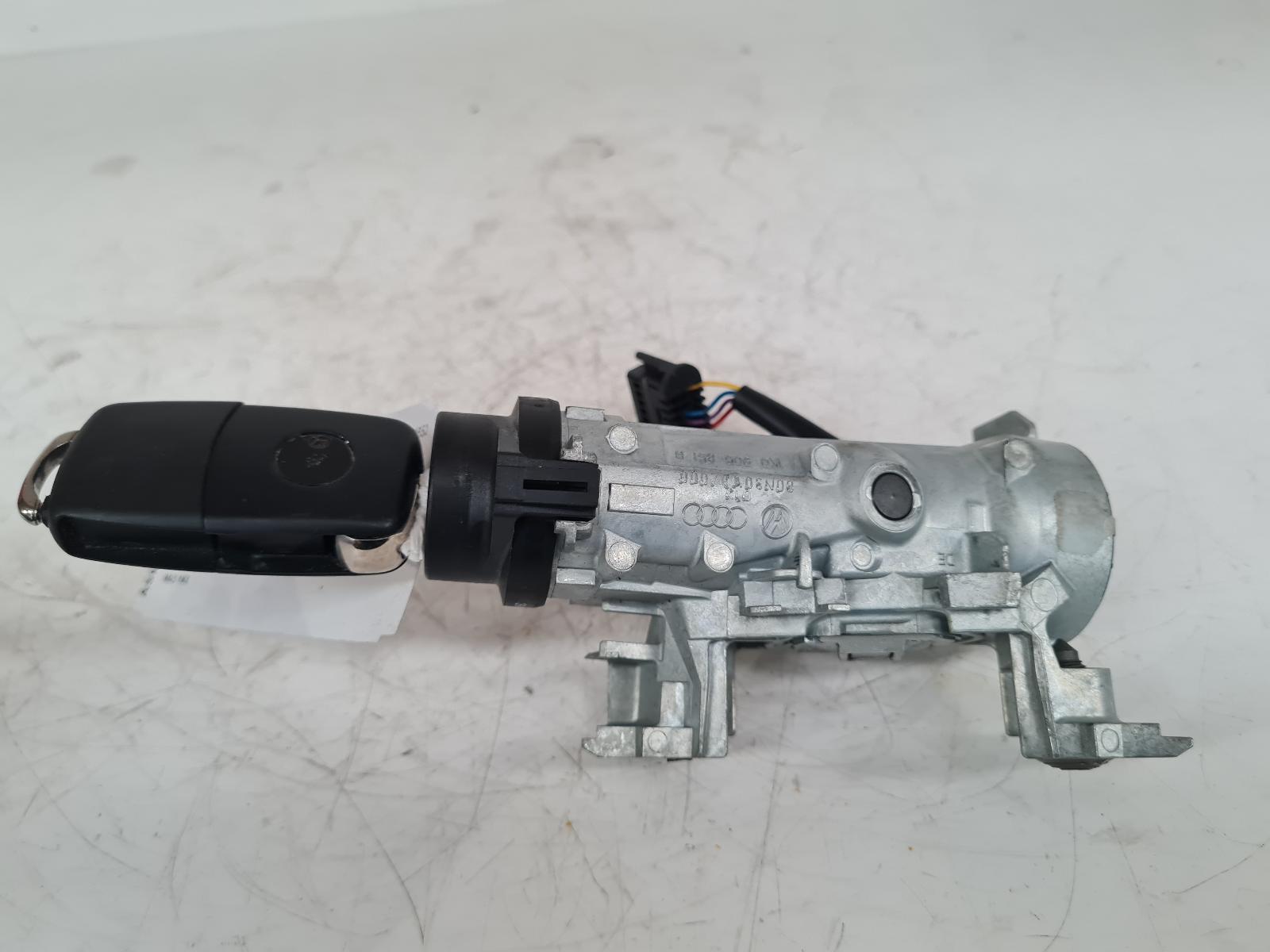 View Auto part Ignition W/Key Volkswagen Scirocco 2009