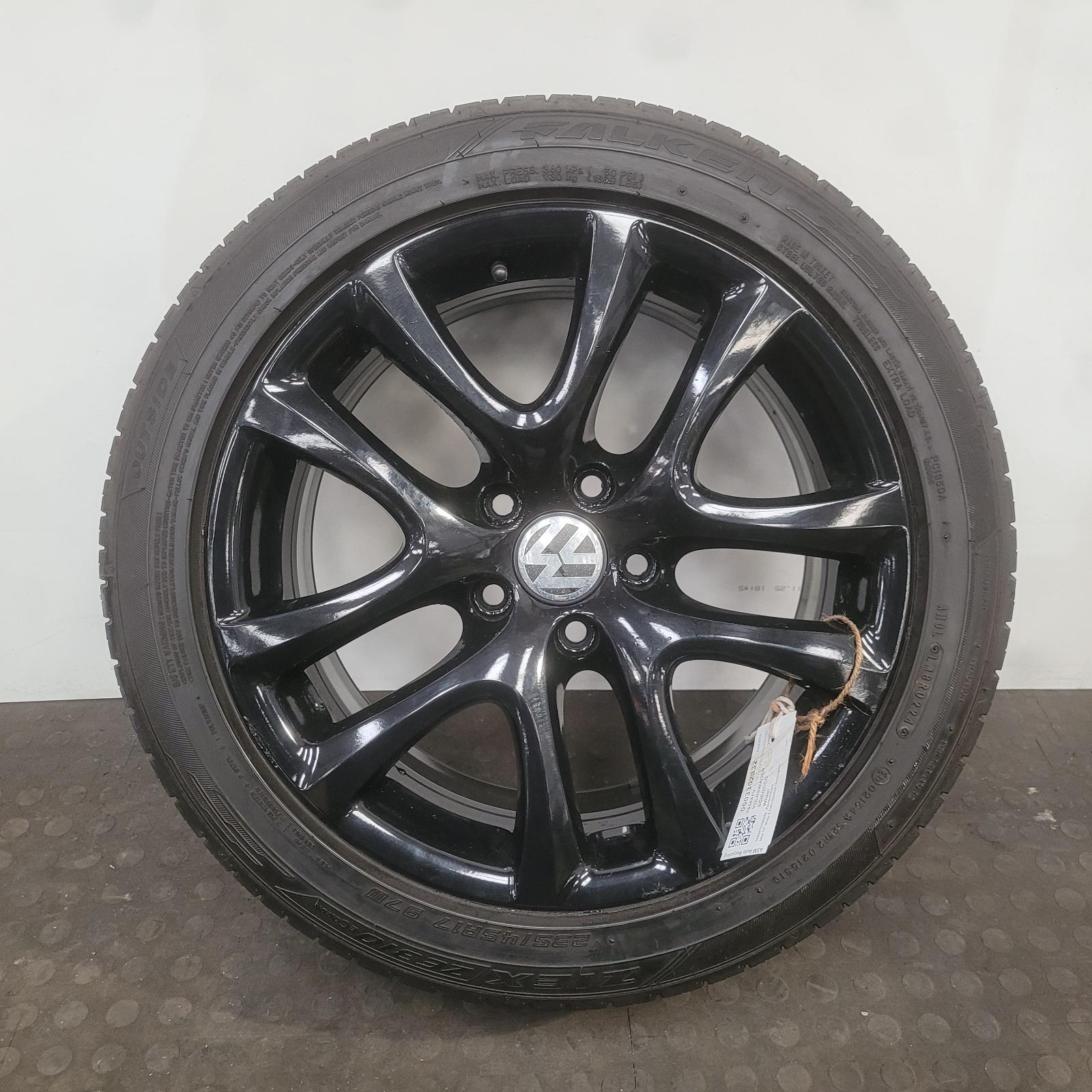 View Auto part Wheel Volkswagen Scirocco 2009