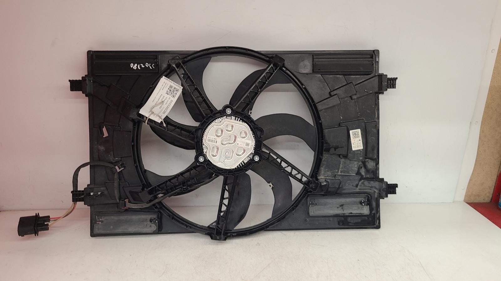 View Auto part Engine Cooling Motor Volkswagen Golf 2018