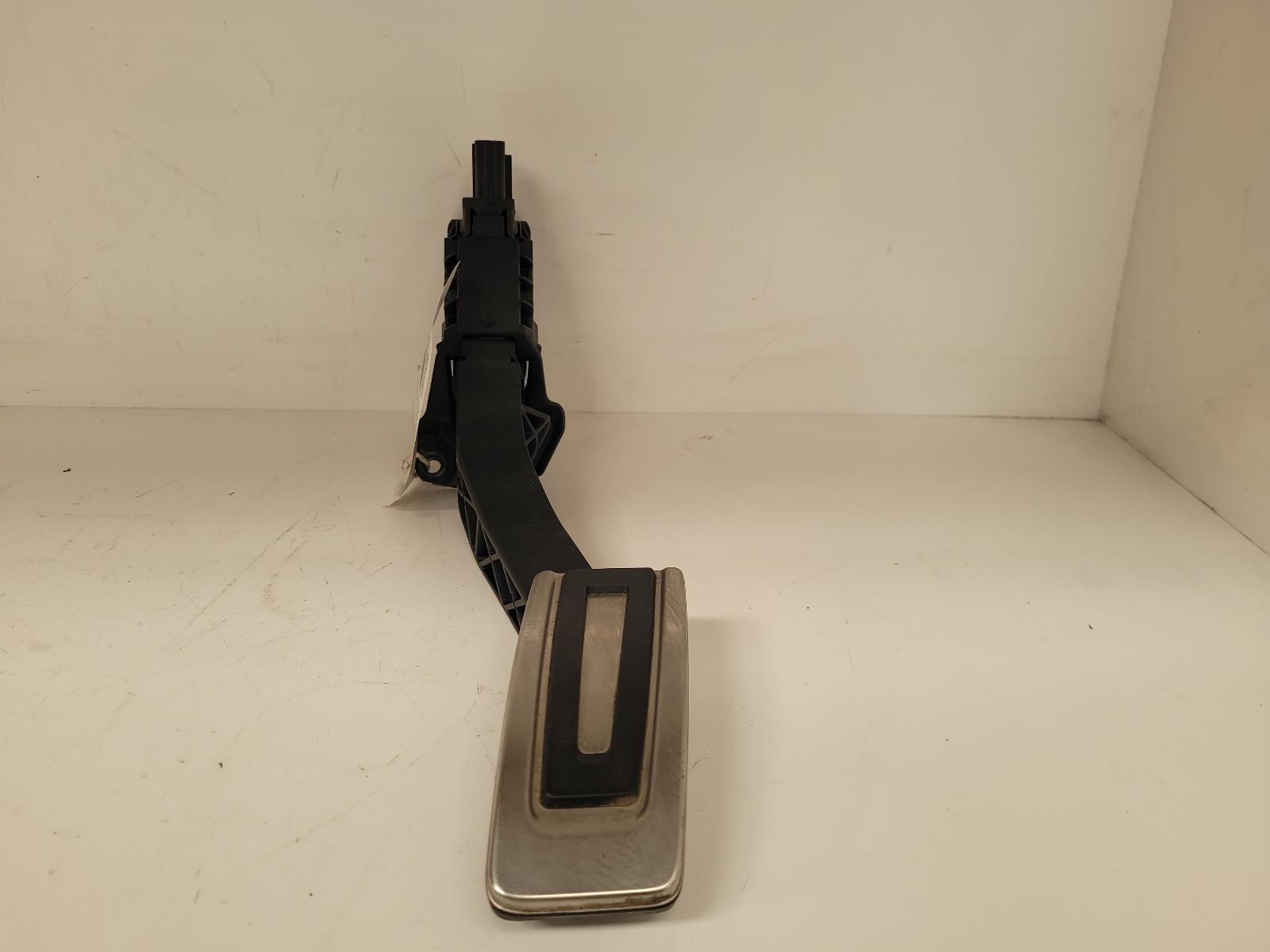 View Auto part Pedal Potentiometer Volkswagen Golf 2018