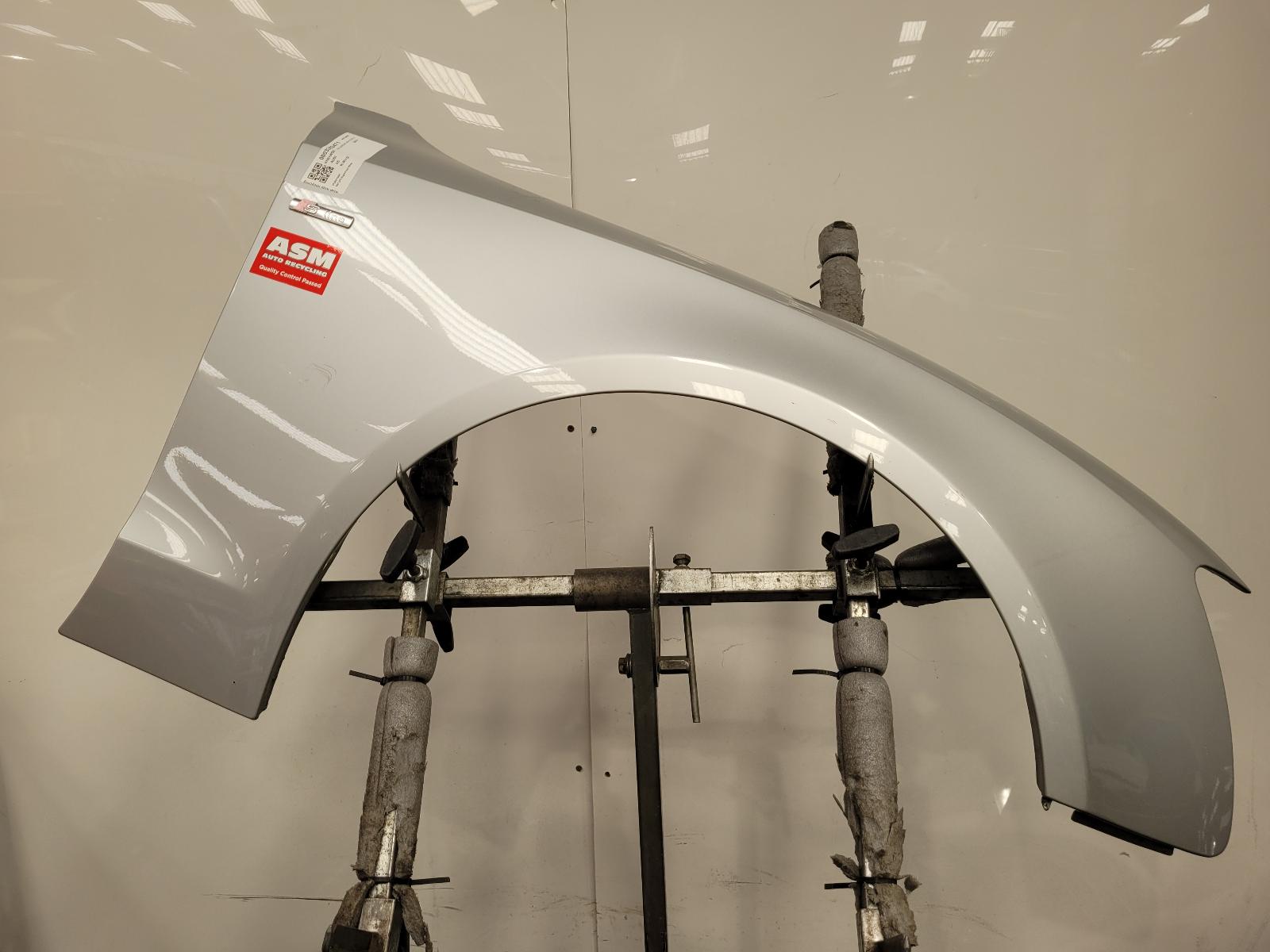 View Auto part R Wing Audi A5 2011