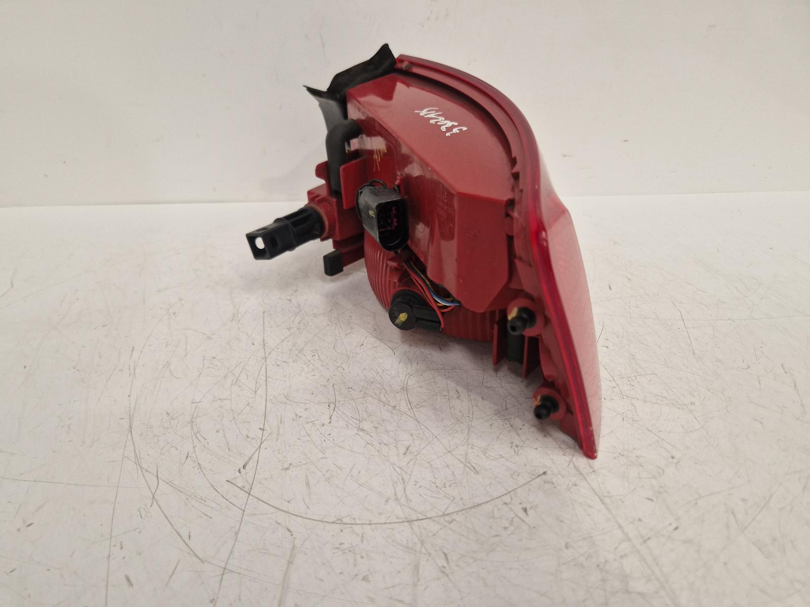 View Auto part L Taillight Audi A5 2011
