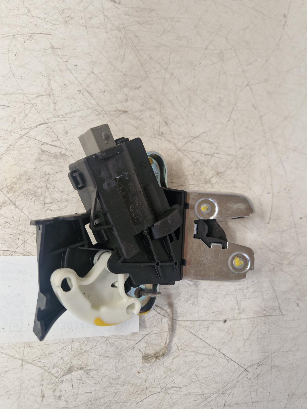 View Auto part Bootlid/Tailgate Lock Audi A5 2011