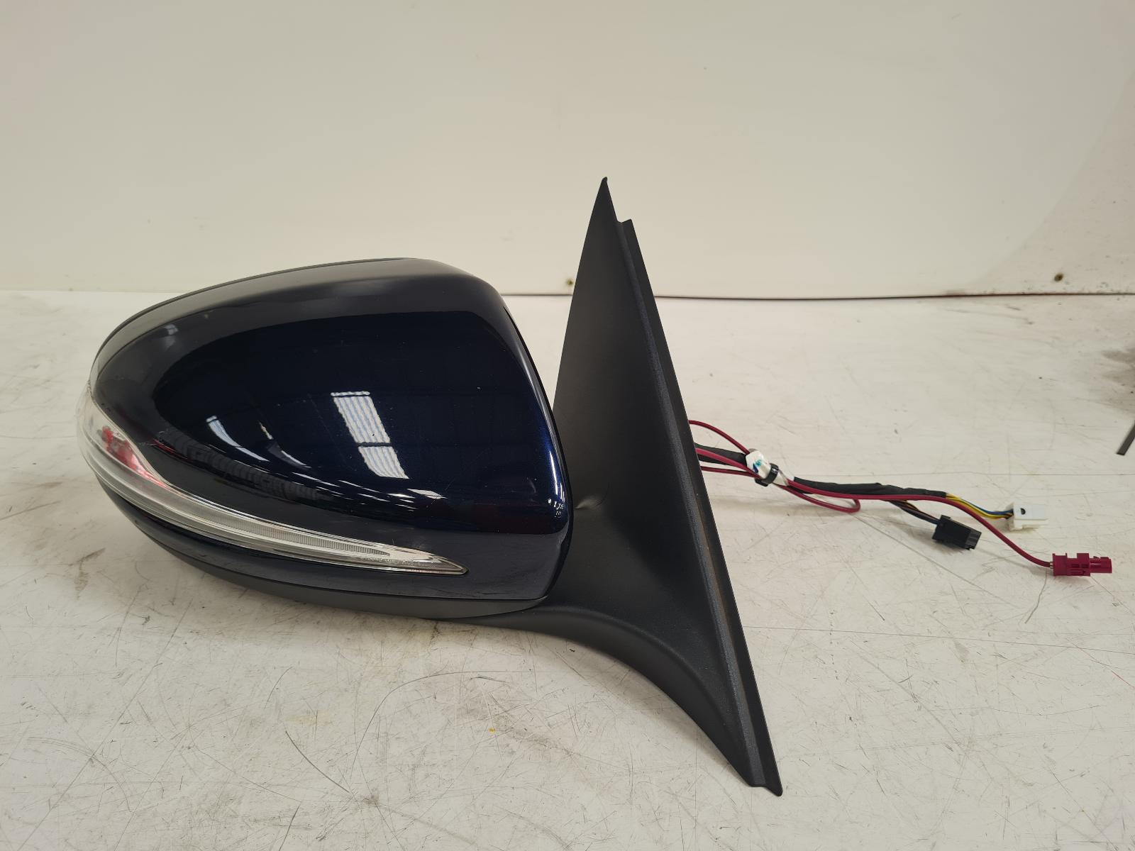 View Auto part R Door Mirror Mercedes C Class 2014