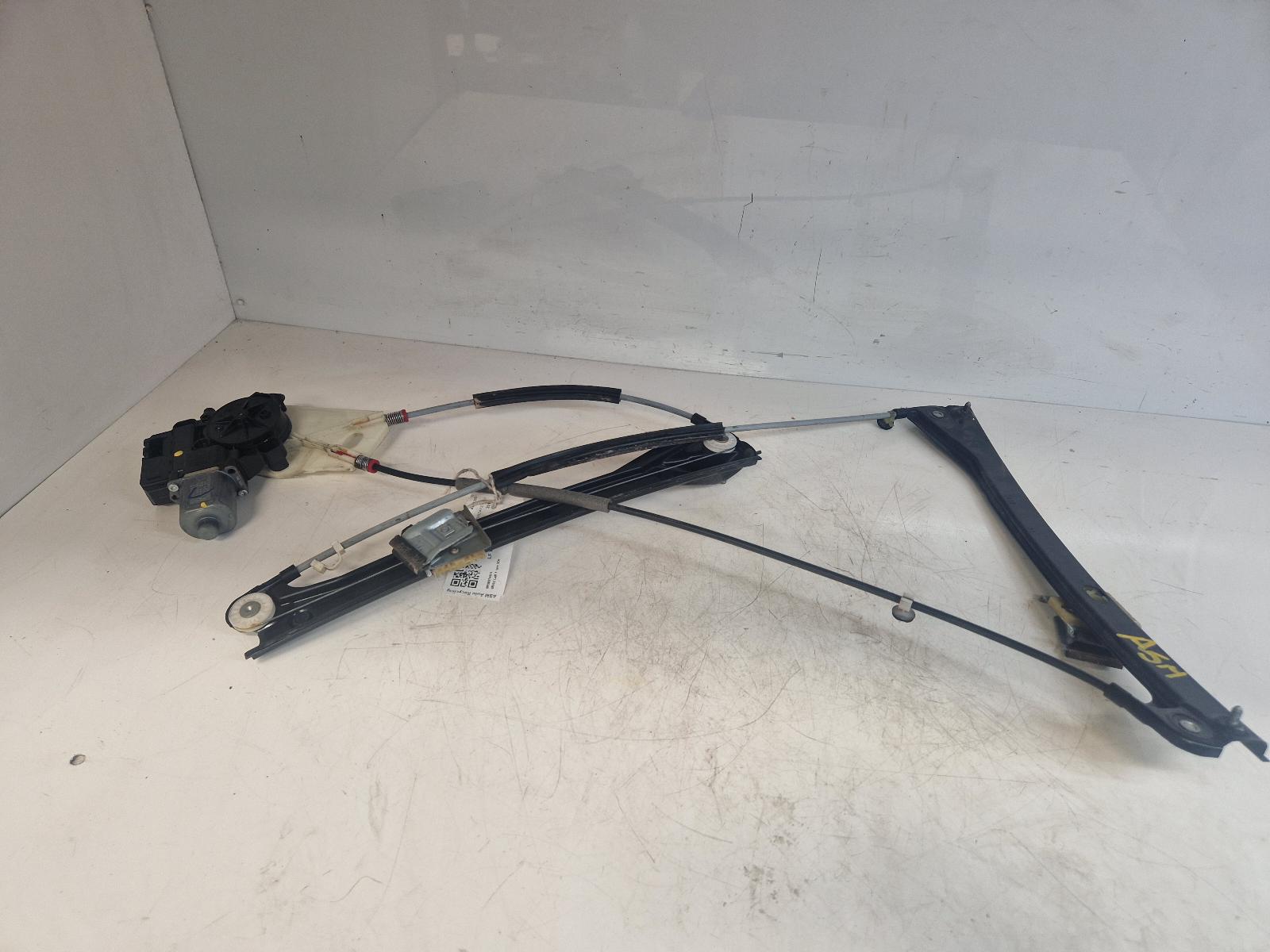 View Auto part LF Window Regulator Volkswagen Polo 2010