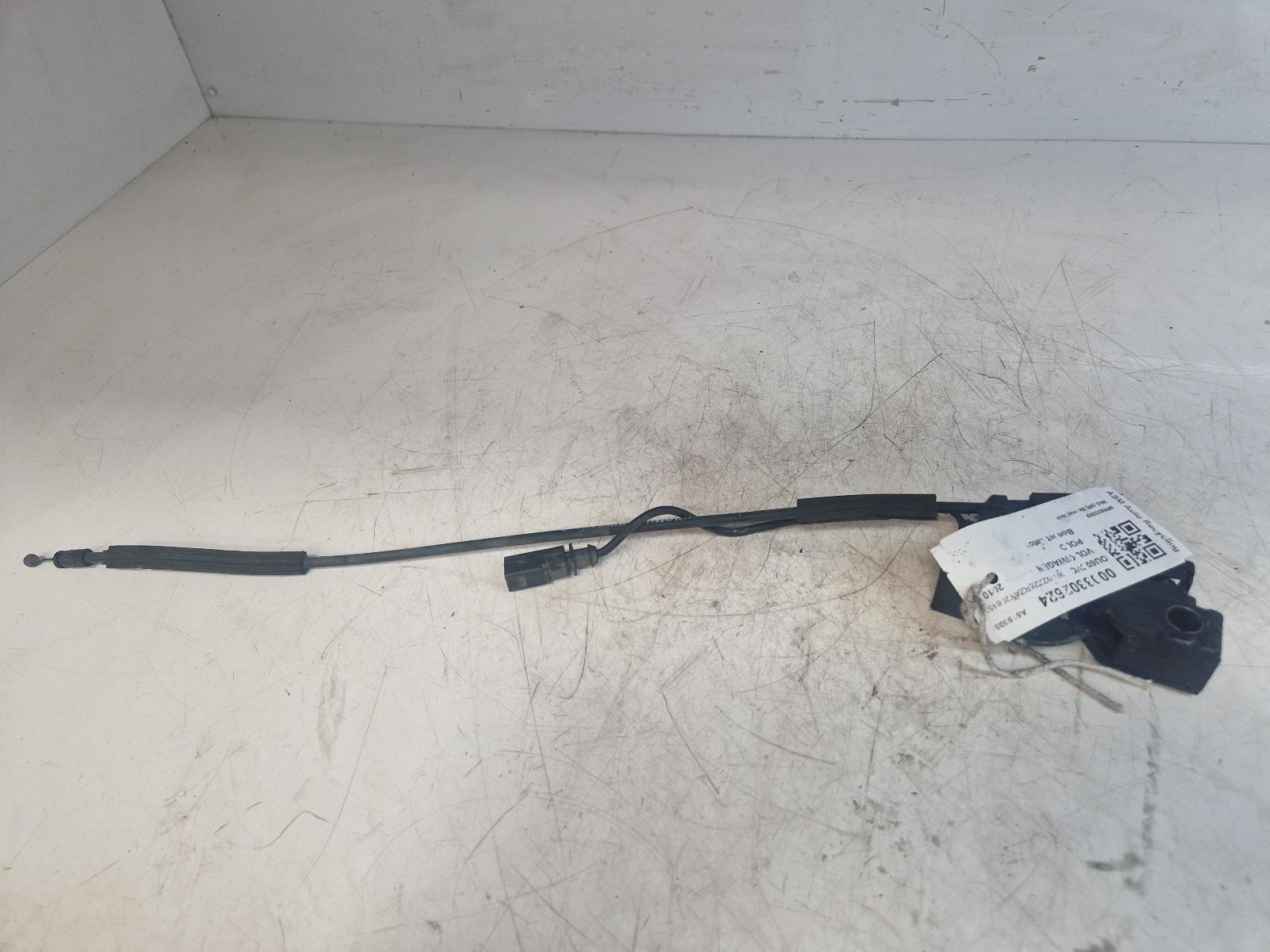 View Auto part Bonnet Latch Volkswagen Polo 2010