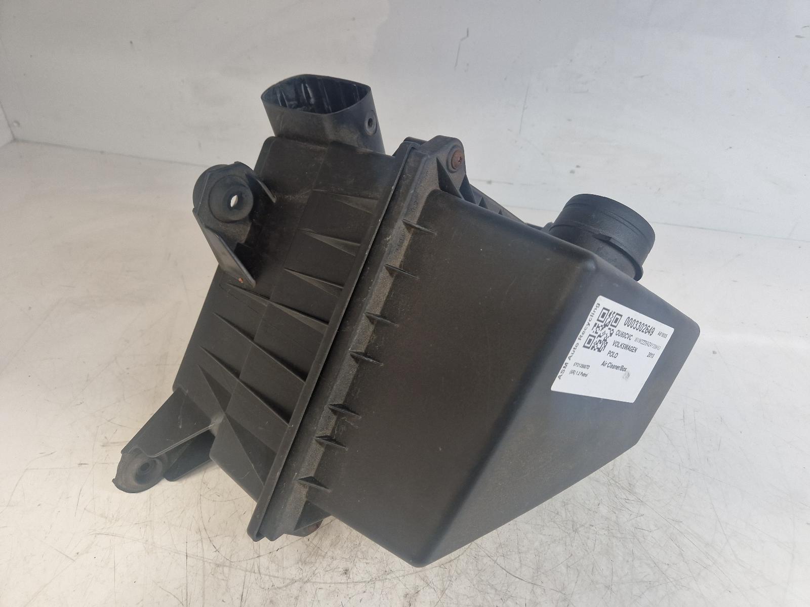 View Auto part Air Cleaner/Box Volkswagen Polo 2010
