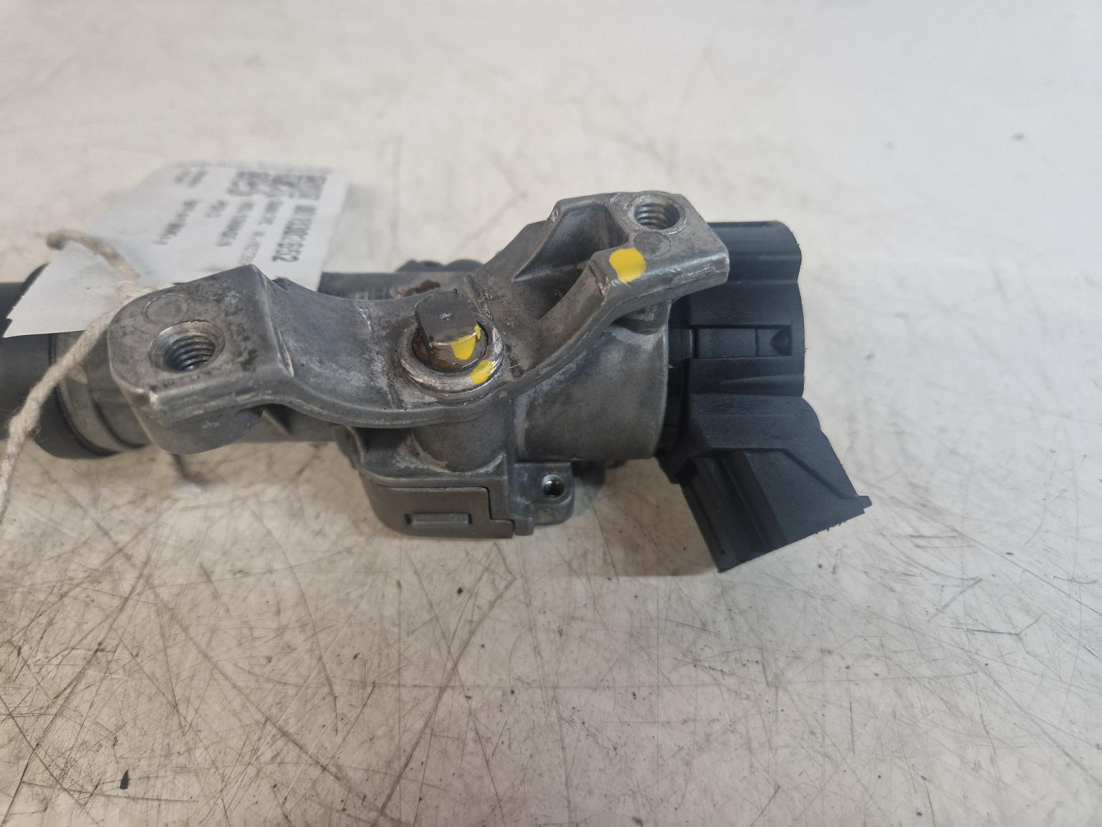View Auto part Ignition W/Key Volkswagen Polo 2010