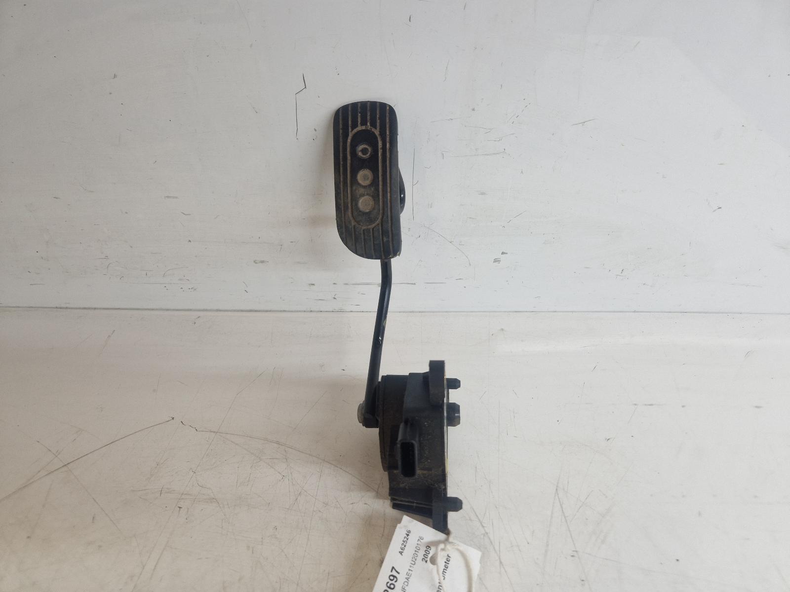 View Auto part Pedal Potentiometer Nissan Note 2009