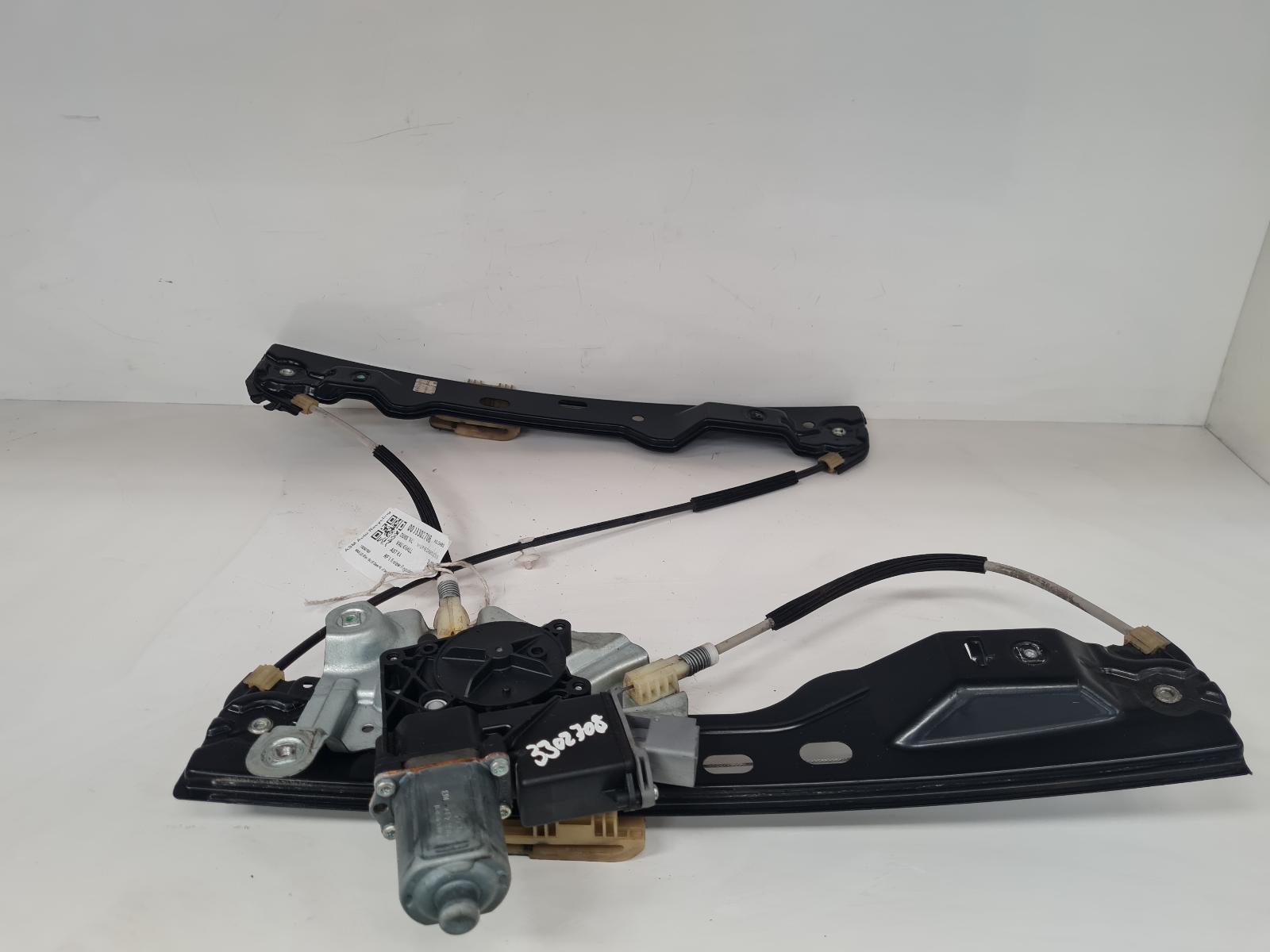 View Auto part RF Window Regulator Vauxhall Astra 2010
