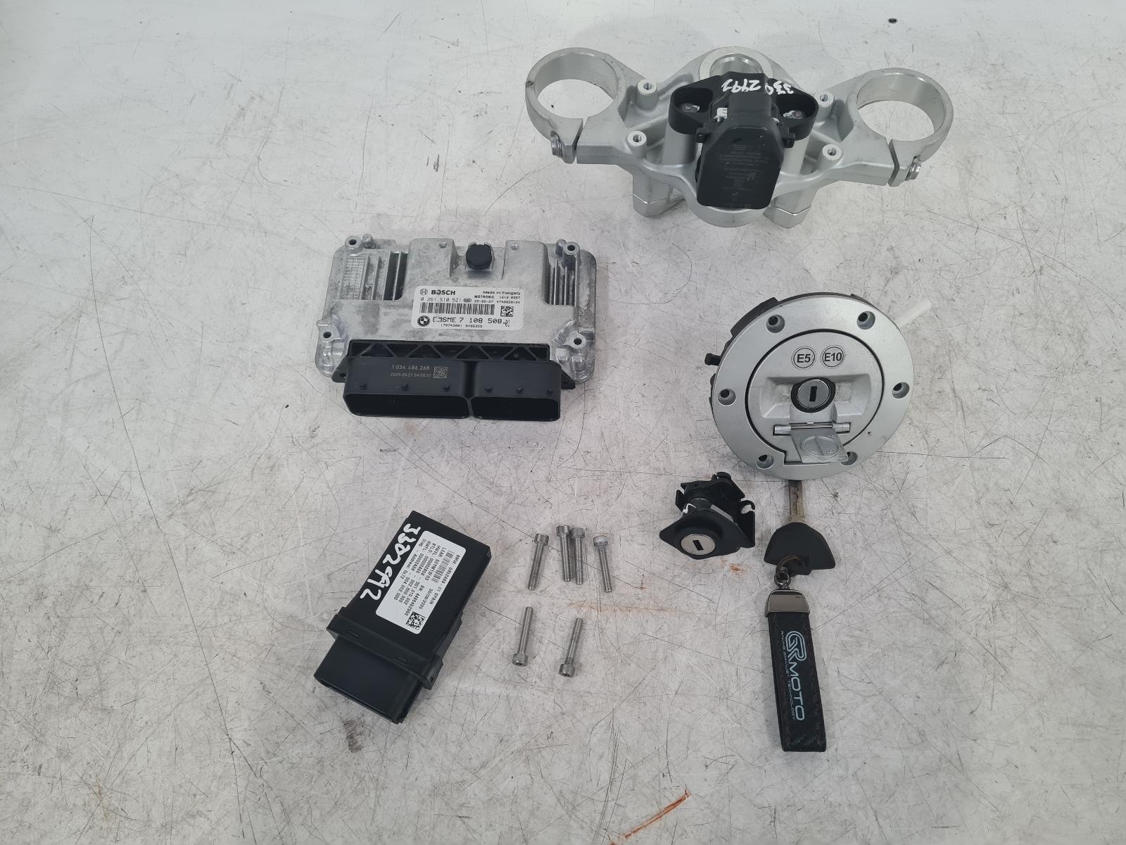 View Auto part Comp.Lock Set + Keys Bmw F900r 2025