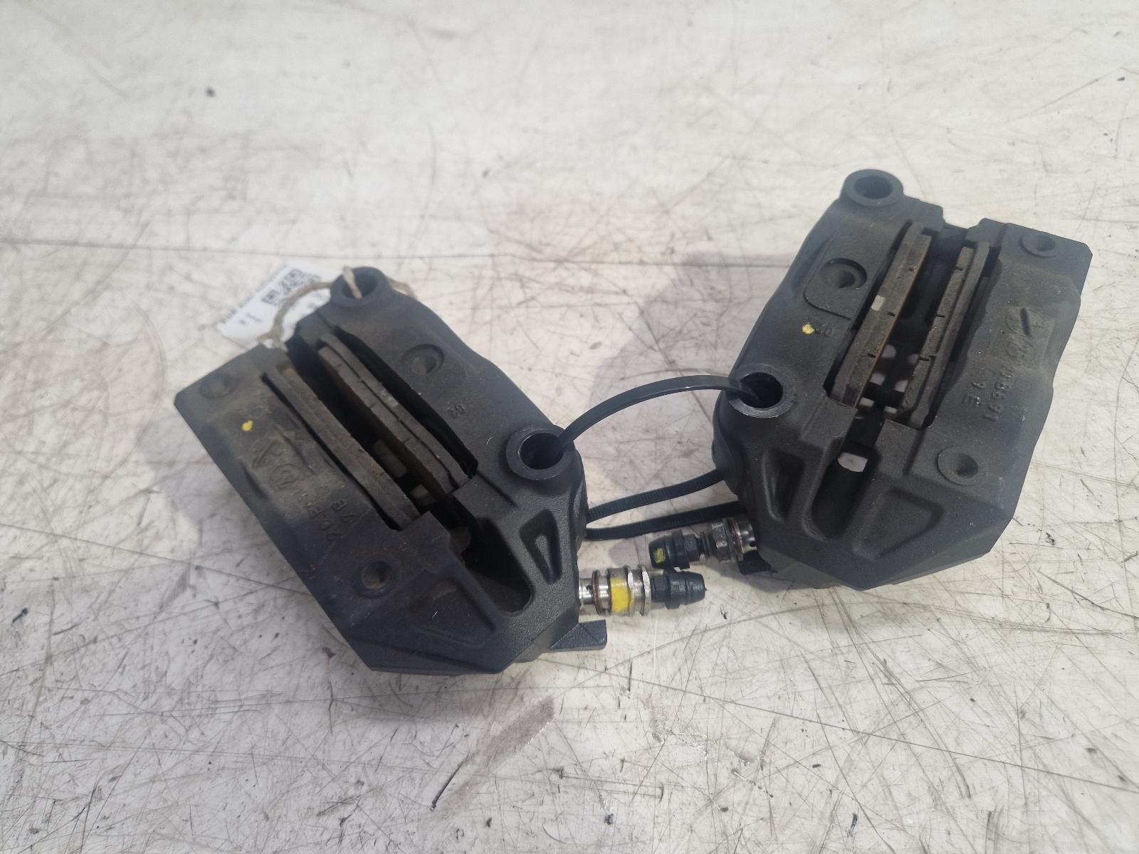 View Auto part Caliper Bmw F900r 2025