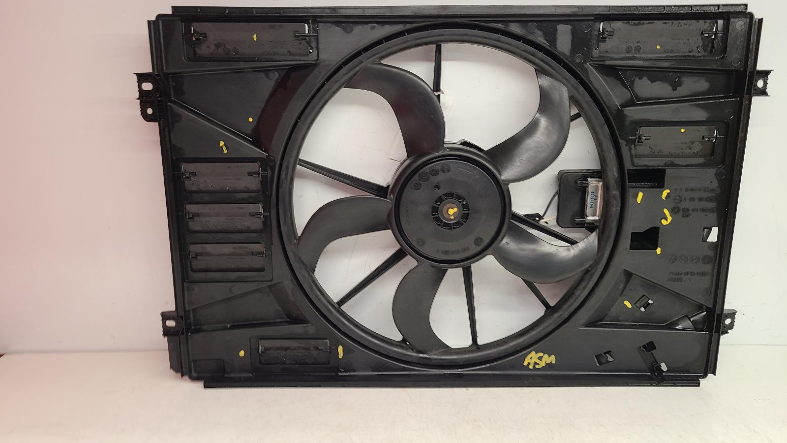 View Auto part Engine Cooling Motor Volkswagen Golf 2011