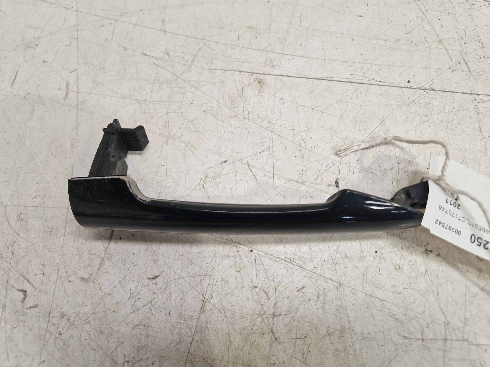 View Auto part Door Handle Kia Picanto 2011