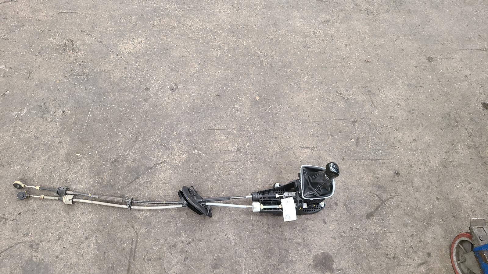 View Auto part Gear Stick/Shifter Vauxhall Astra 2016