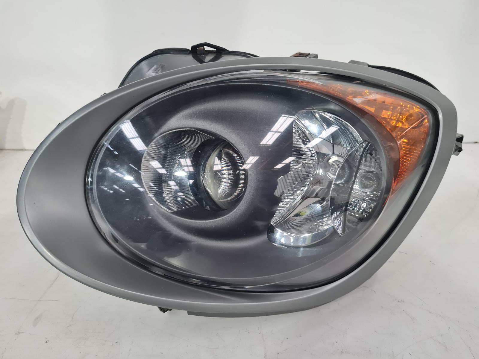 View Auto part R Headlamp Alfa Romeo Mito 2016