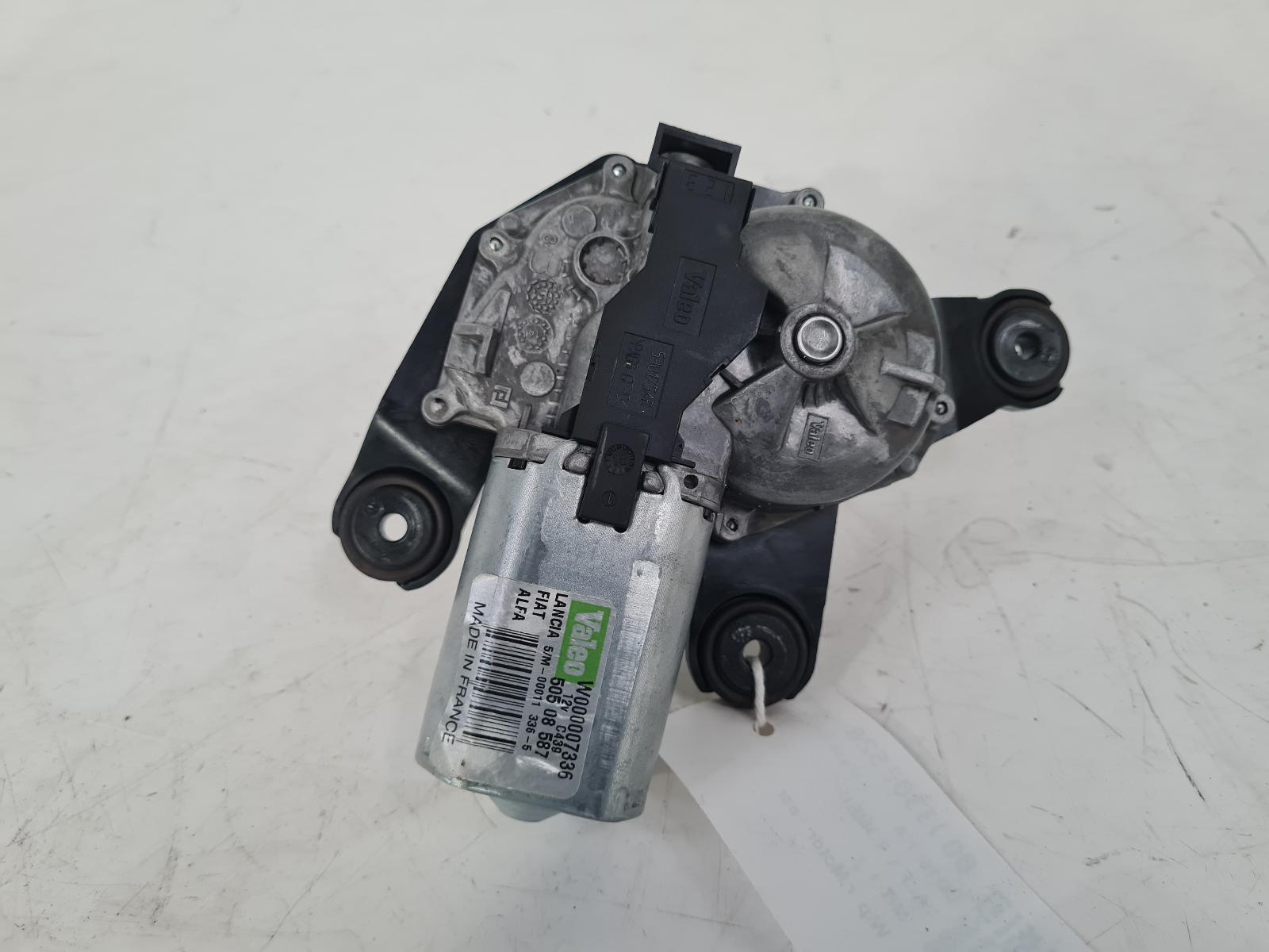 View Auto part Wiper Motor Rear Alfa Romeo Mito 2016