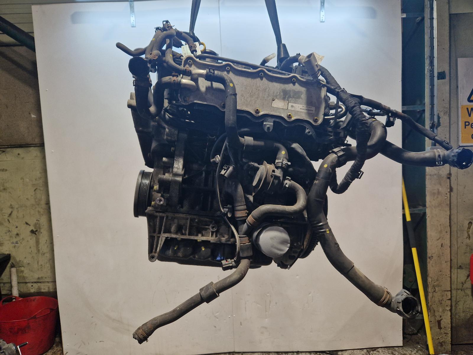 View Auto part Engine Volkswagen Golf 2017