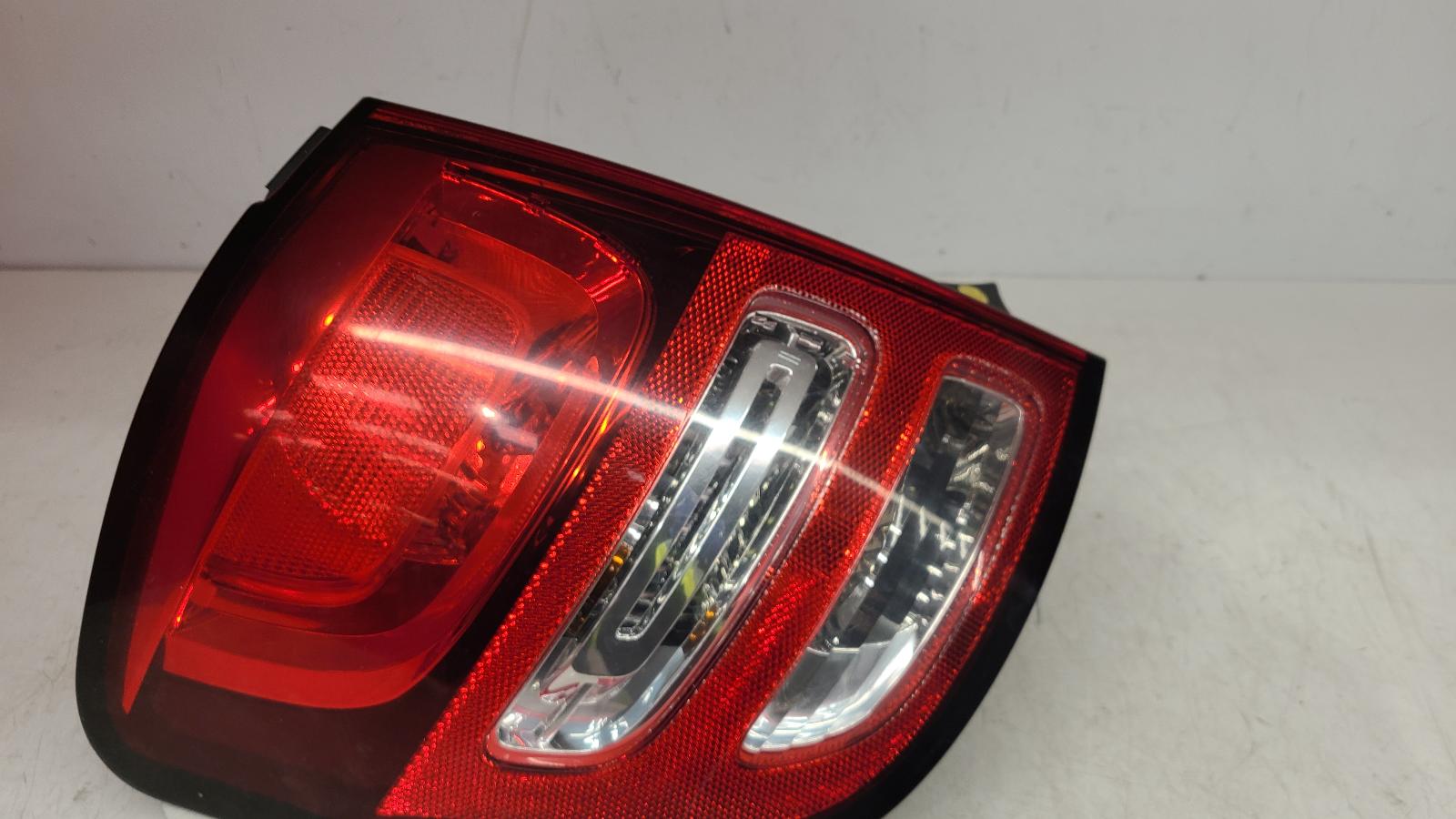 View Auto part L Taillight Citroen C3 2012