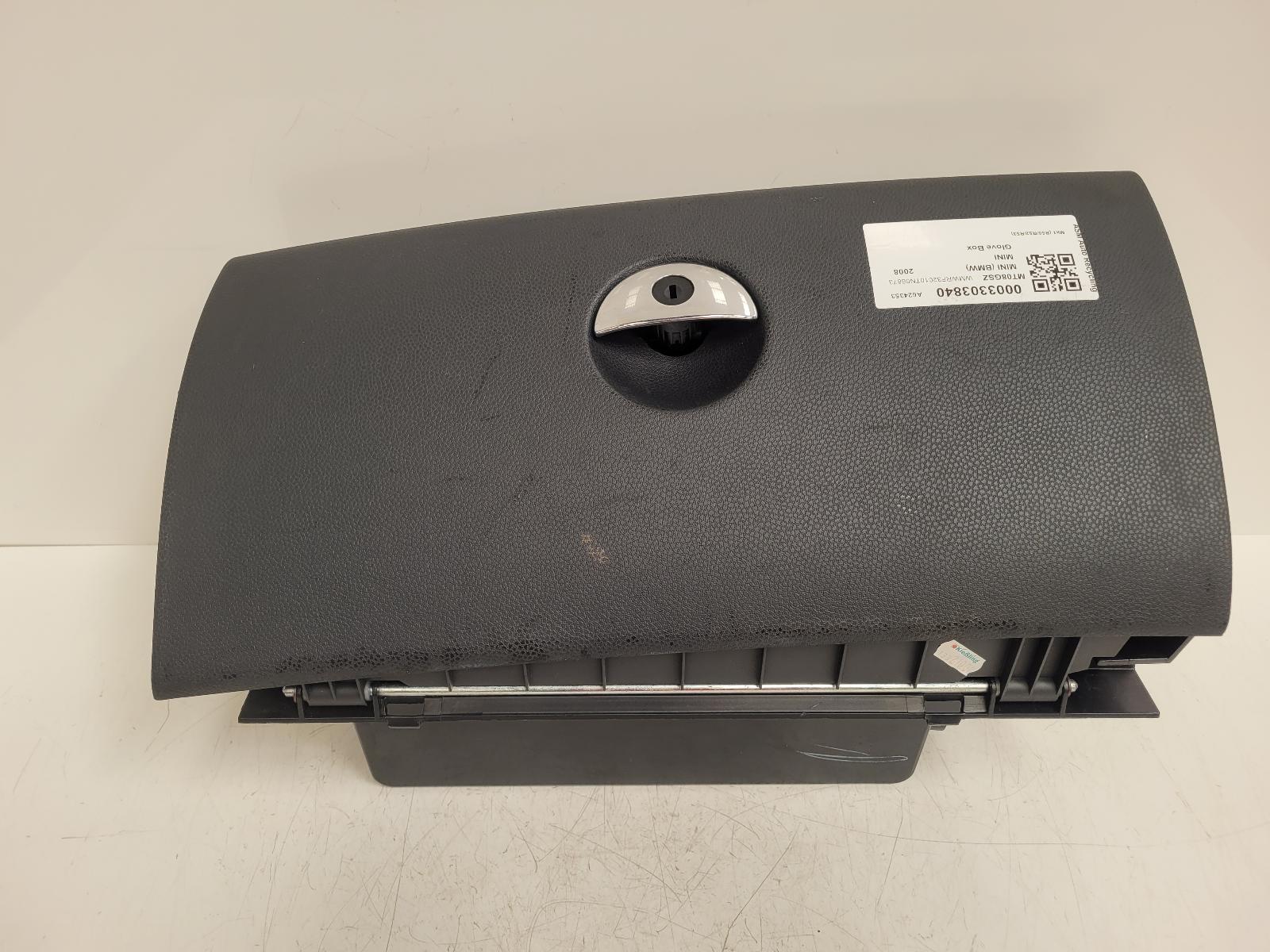 View Auto part Glove Box Mini (bmw) Mini 2008