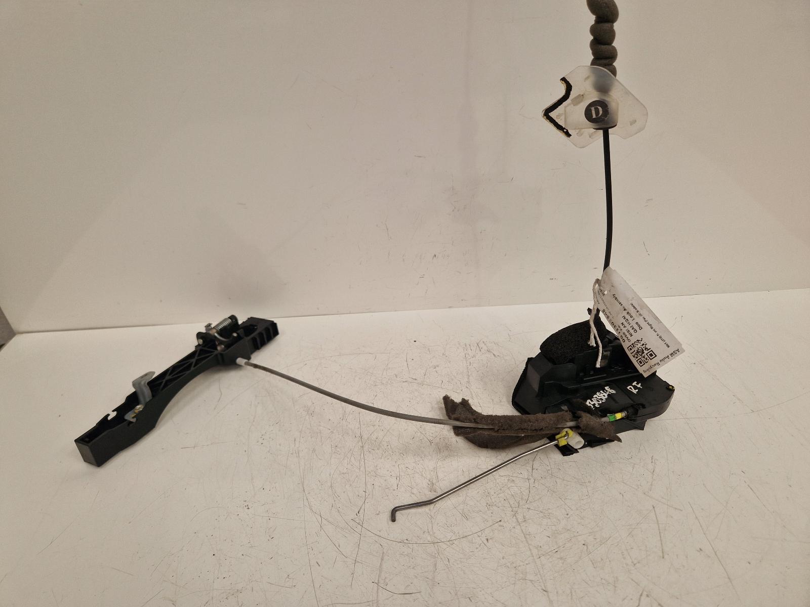 View Auto part Door Lock Assembly Nissan Qashqai 2010