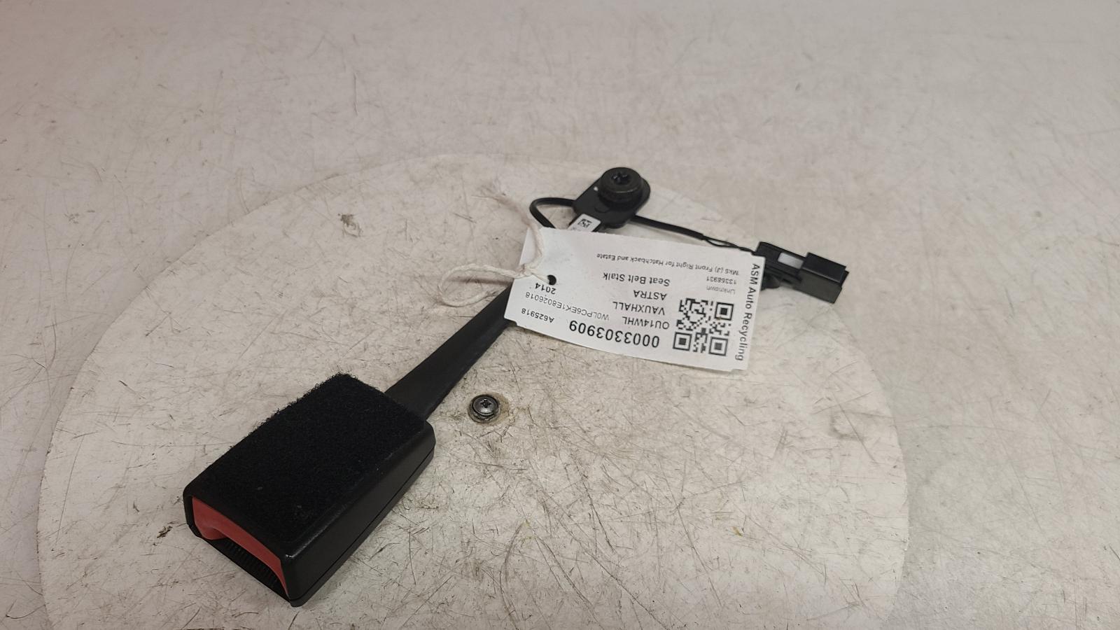 View Auto part Seat Belt Vauxhall Astra 2014