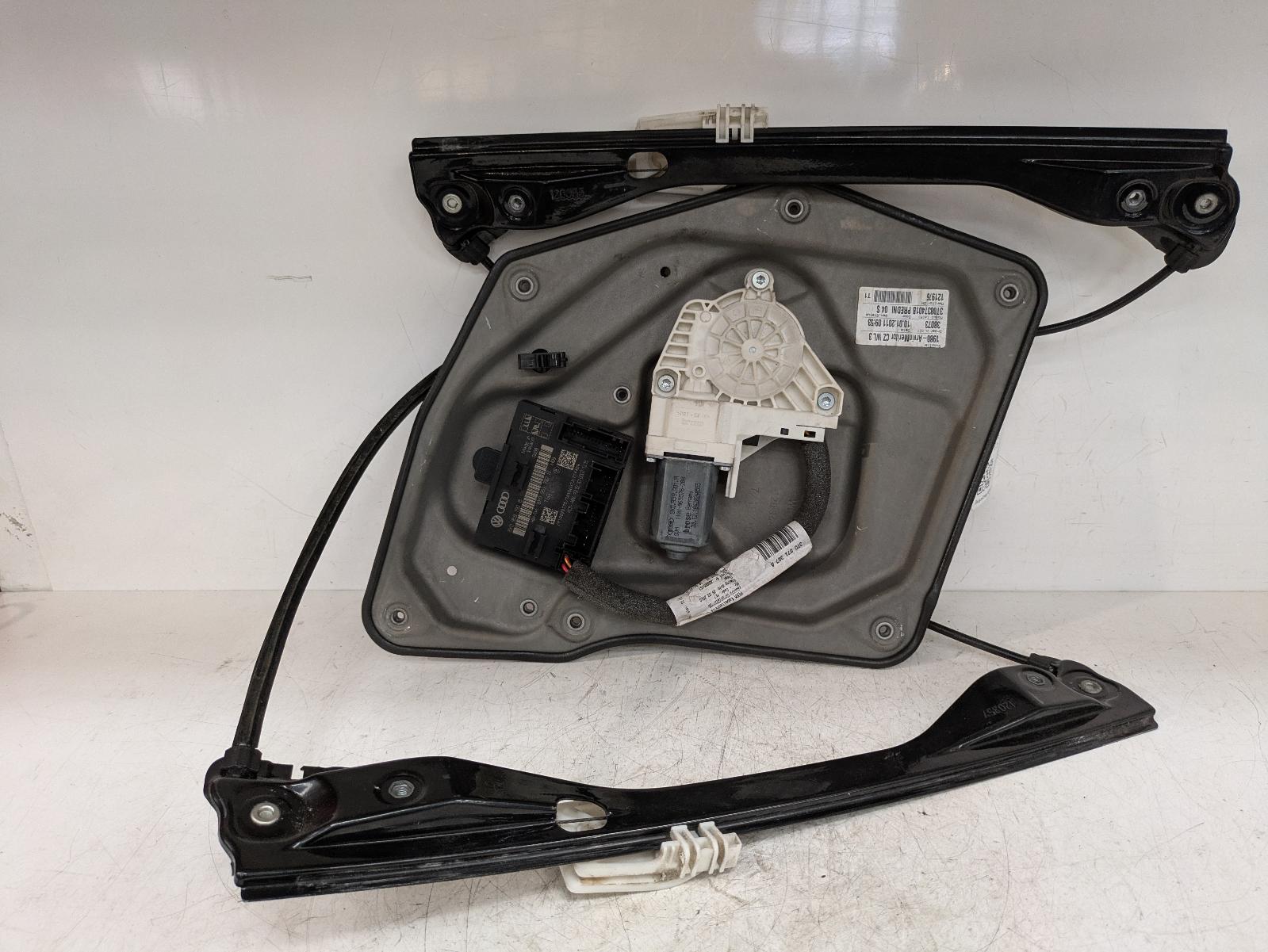 View Auto part LF Window Regulator Skoda Superb 2011