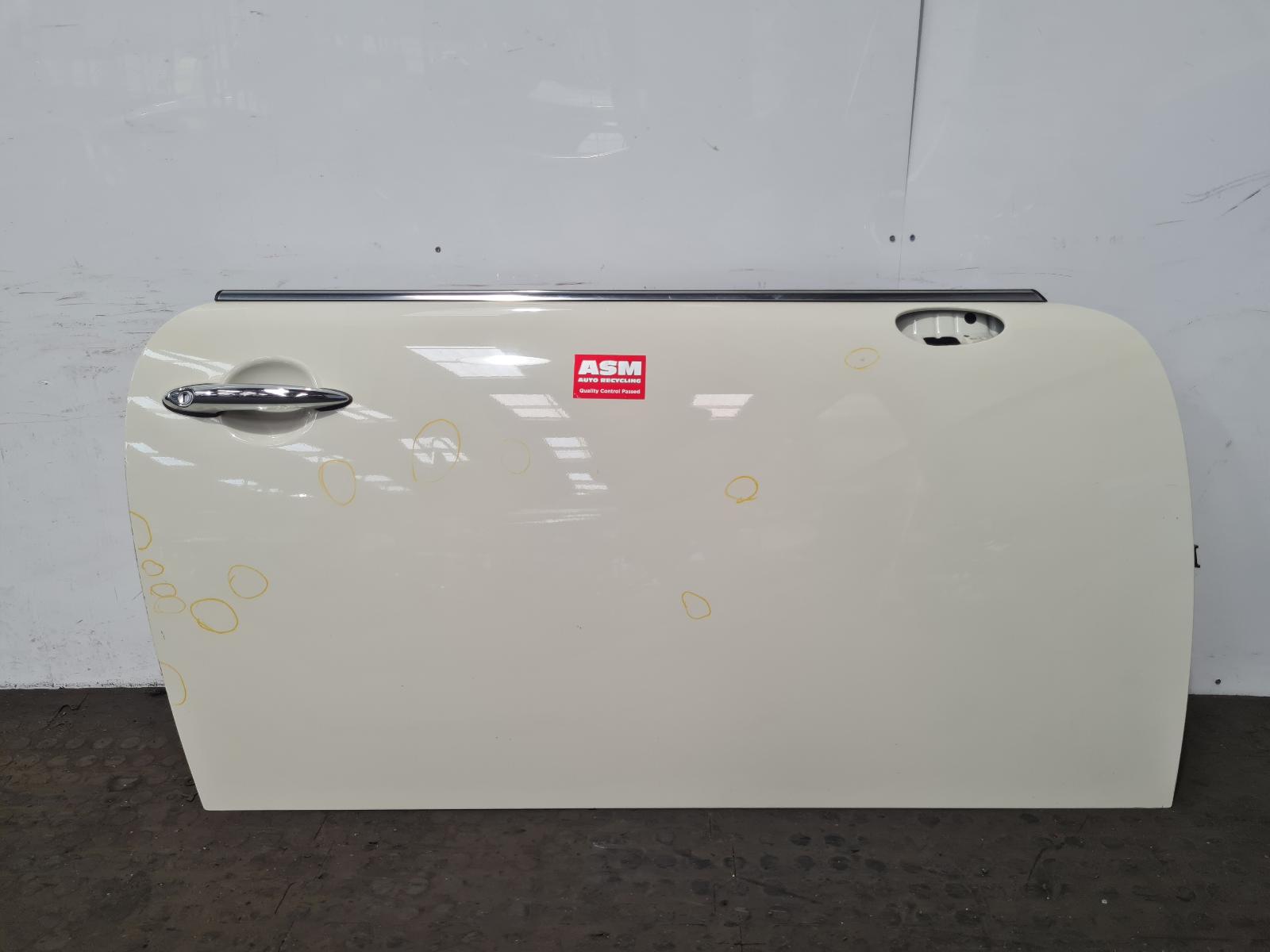 View Auto part R Front Door Mini (bmw) Mini 2012