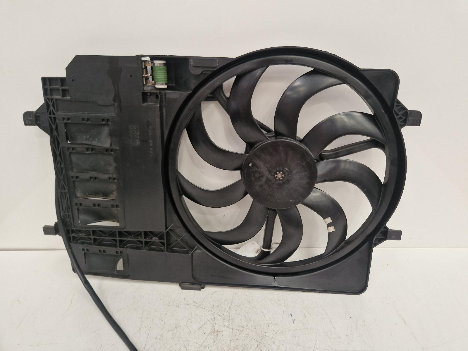 View Auto part Engine Cooling Motor Mini (bmw) Mini 2008