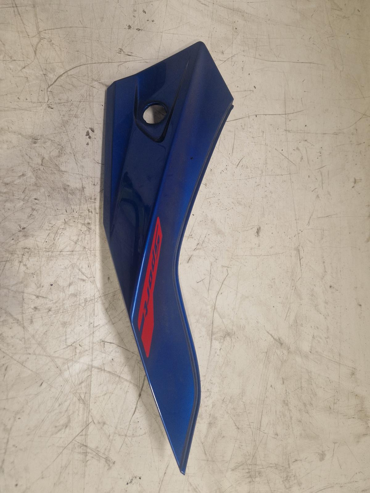 View Auto part Seat Cowl Bmw F900r 2025
