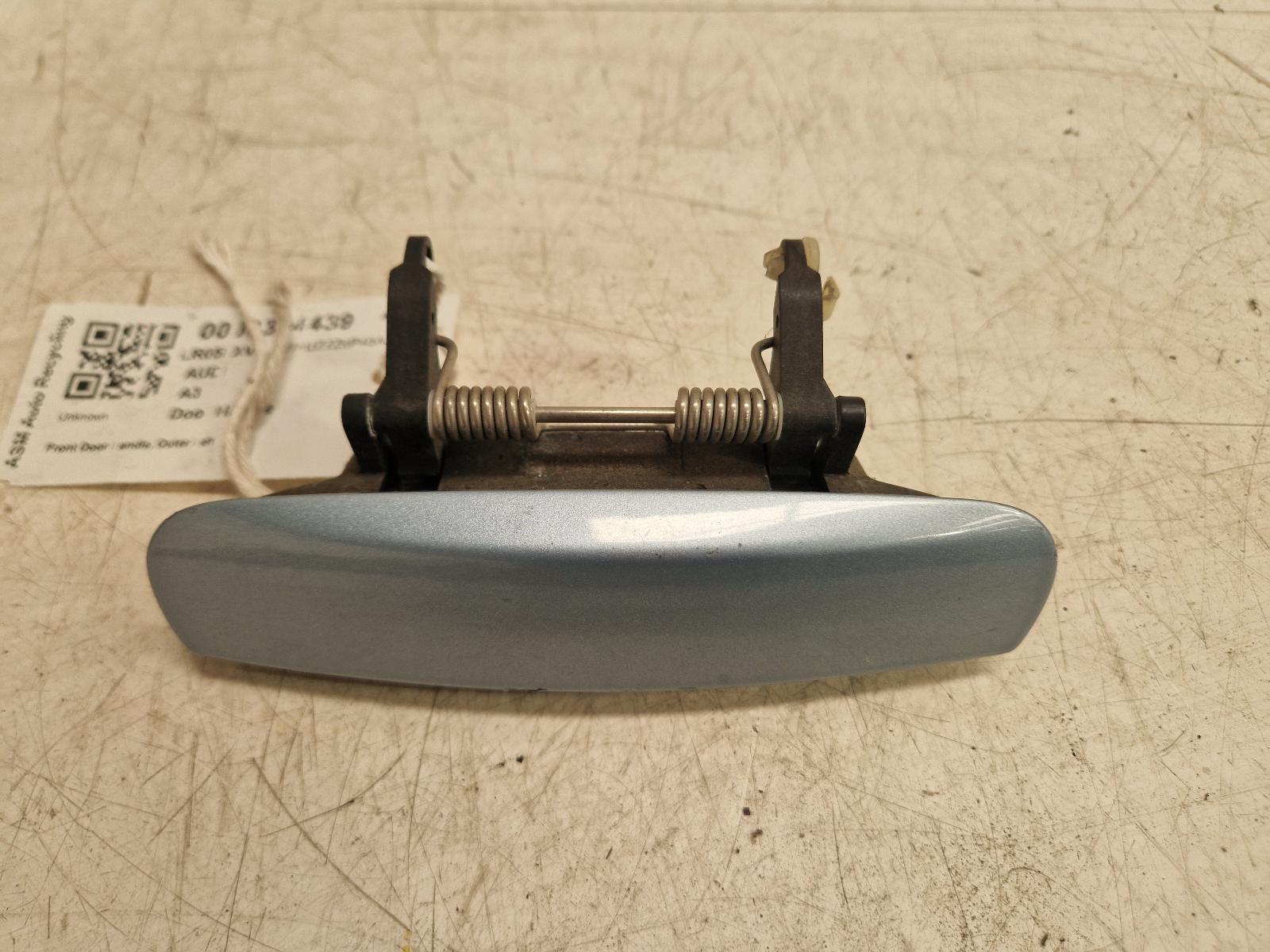 View Auto part Door Handle Audi A3 2005