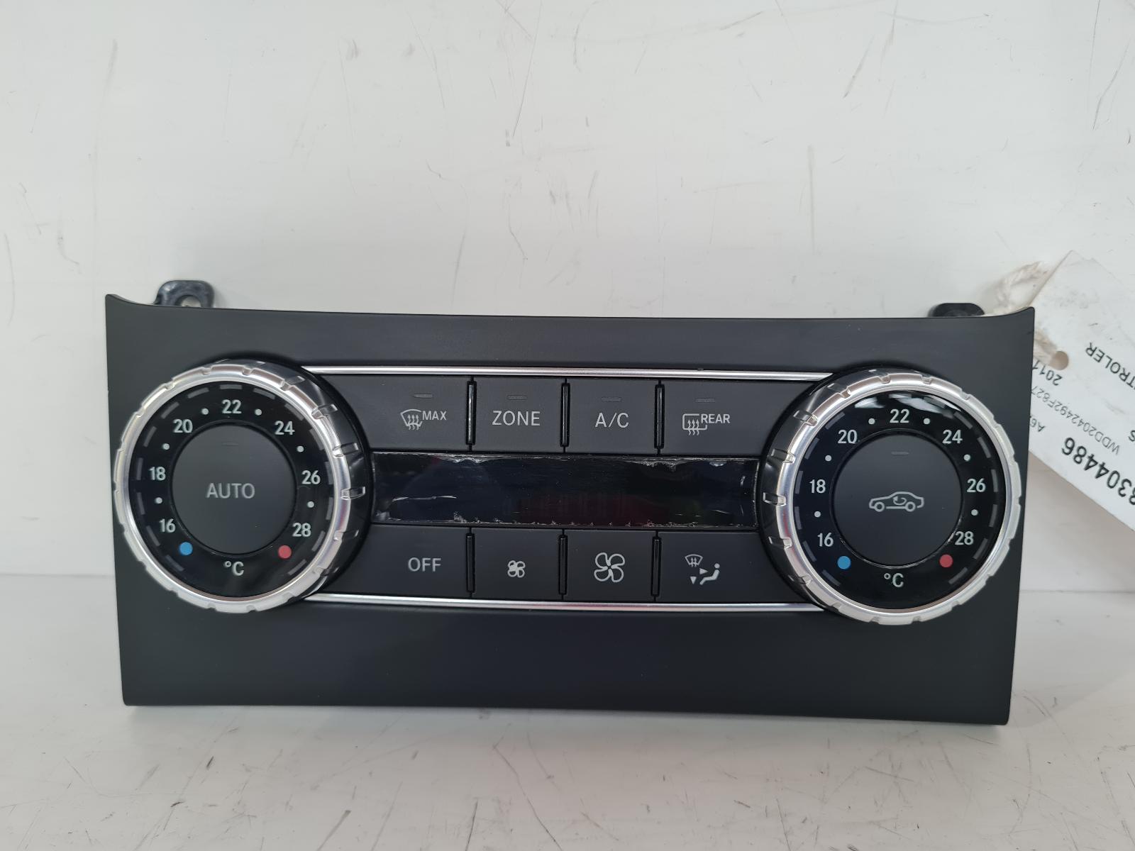 View Auto part Heater/AC Controller Mercedes C Class 2011