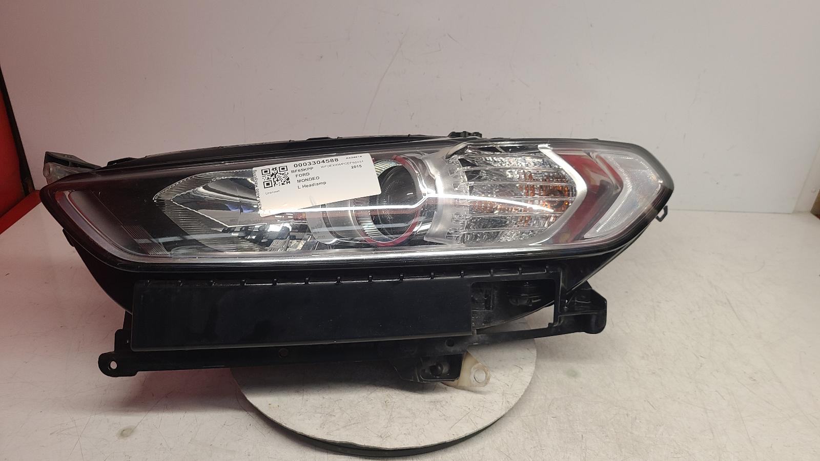 View Auto part RR Door Window Ford Mondeo 2015