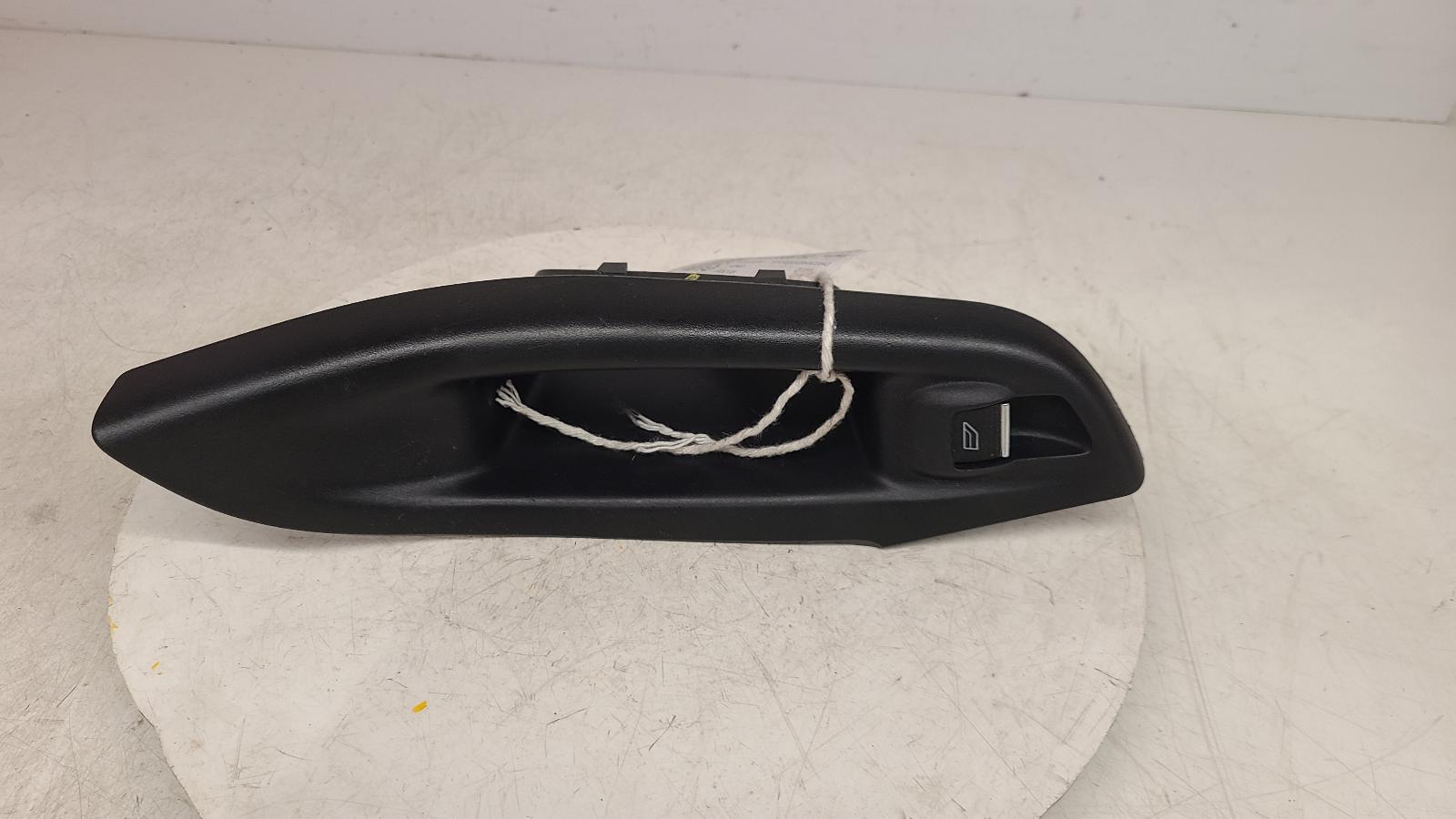 View Auto part Elect. Window Switch Ford Focus 2011