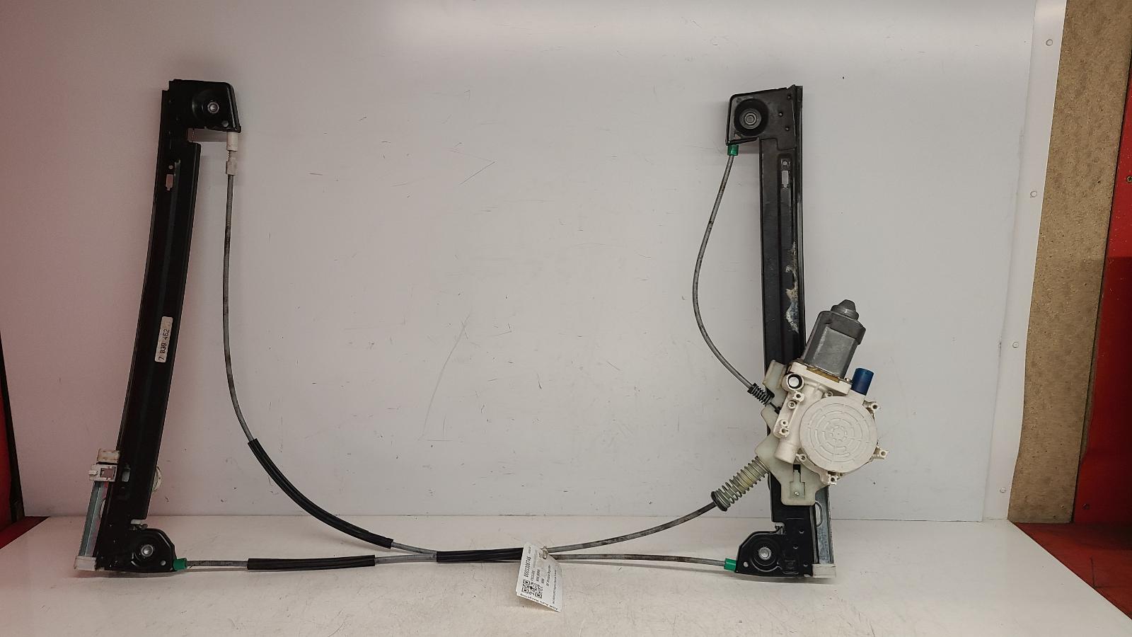 View Auto part RF Window Regulator Mini (bmw) Mini 2002
