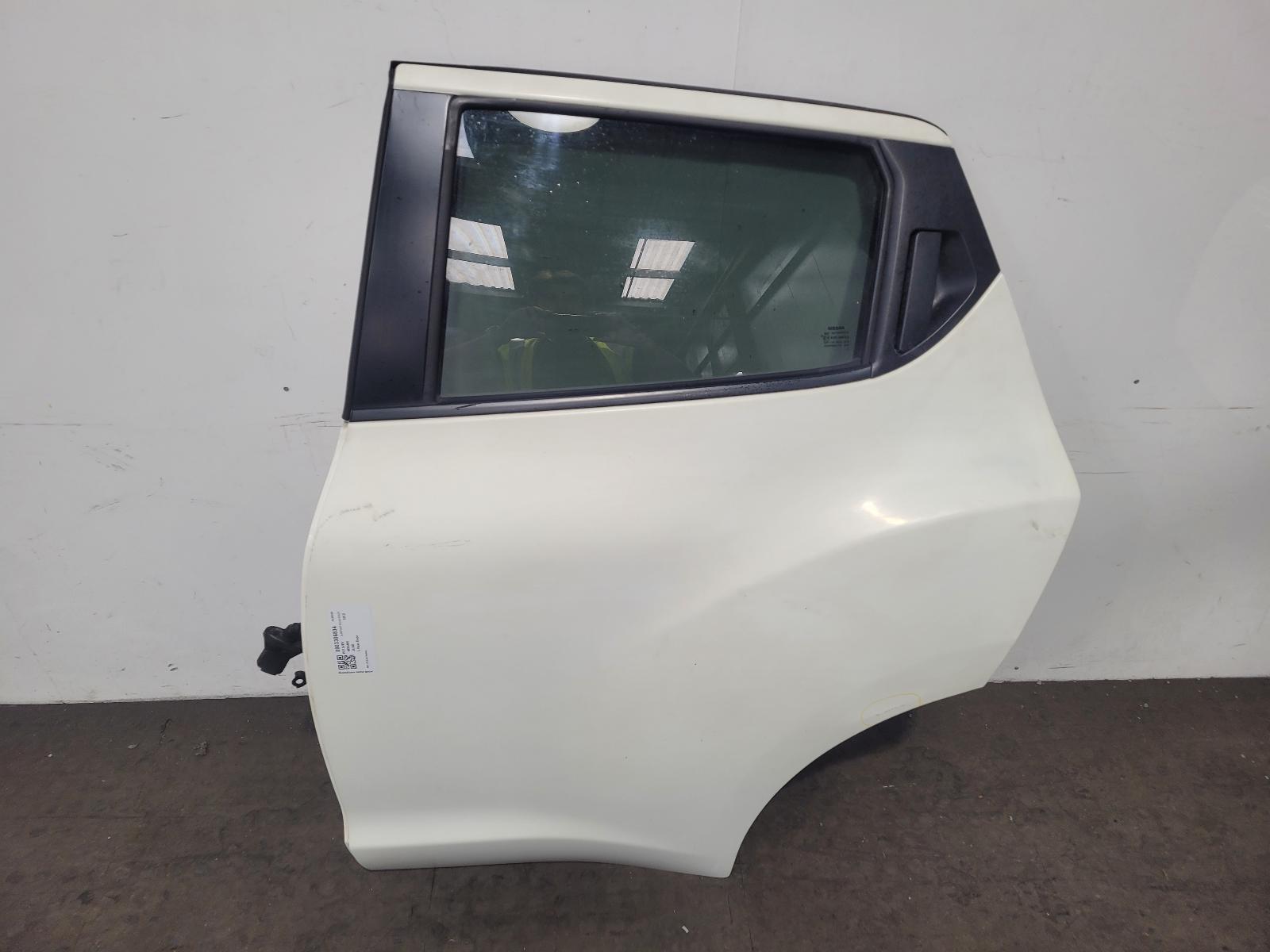 View Auto part L Rear Door Nissan Juke 2012