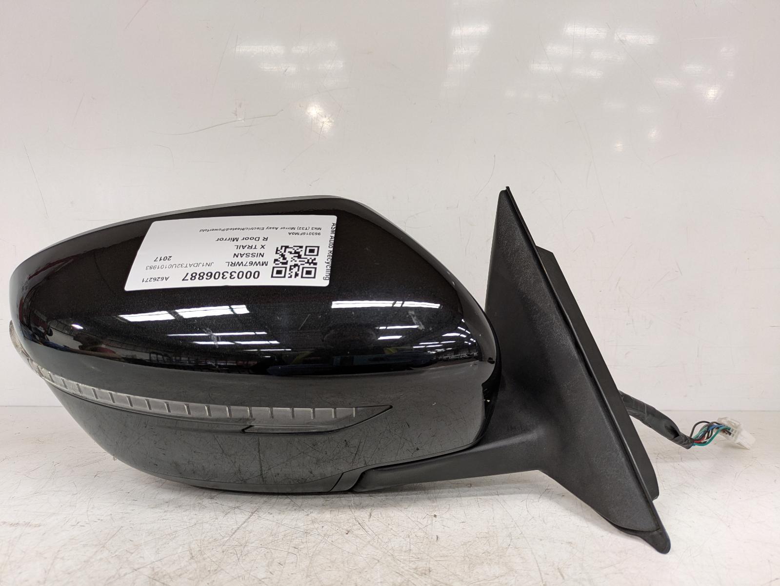 View Auto part R Door Mirror Nissan X Trail 2017
