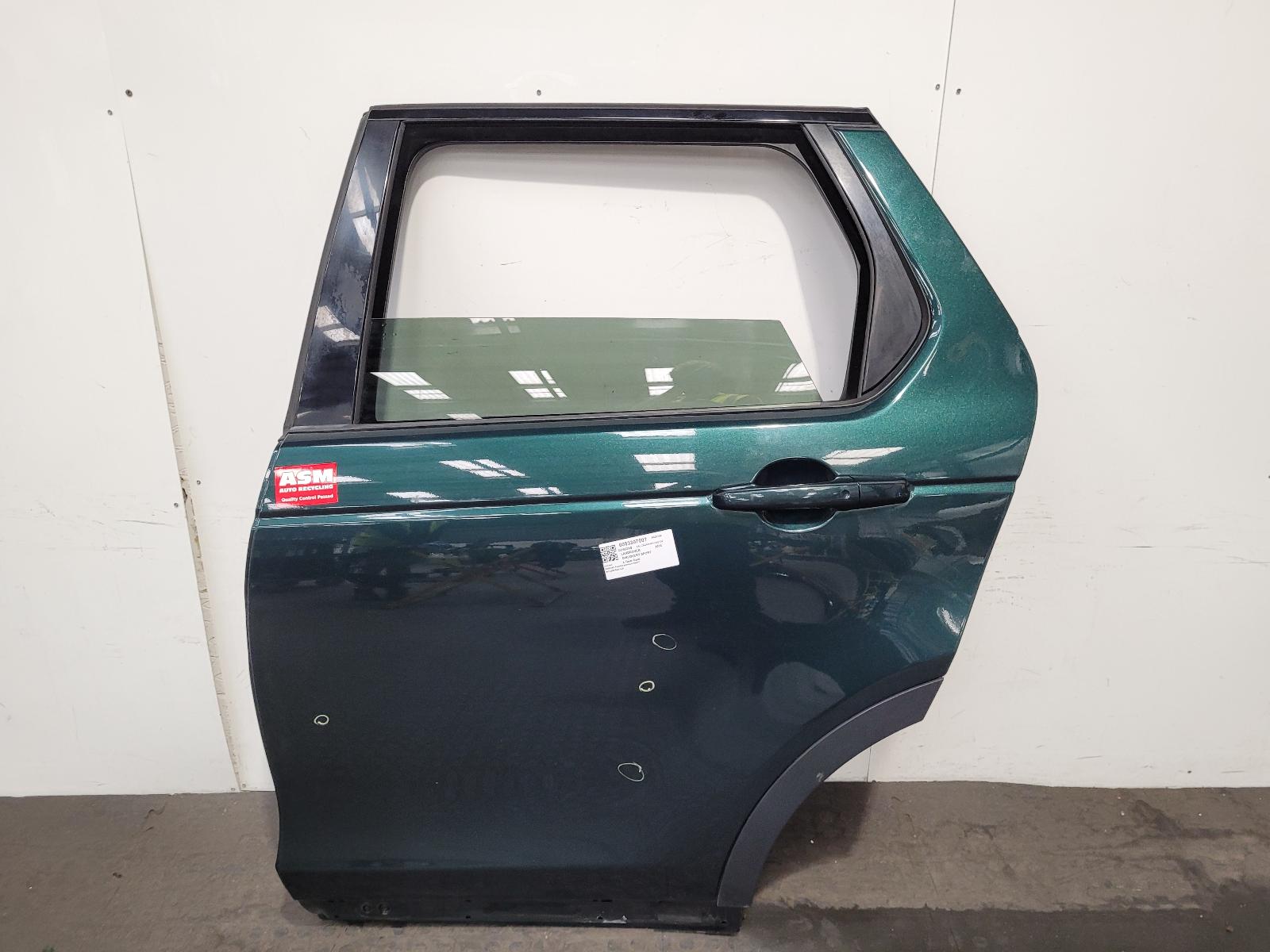 View Auto part L Rear Door Land Rover Discovery Sport 2016