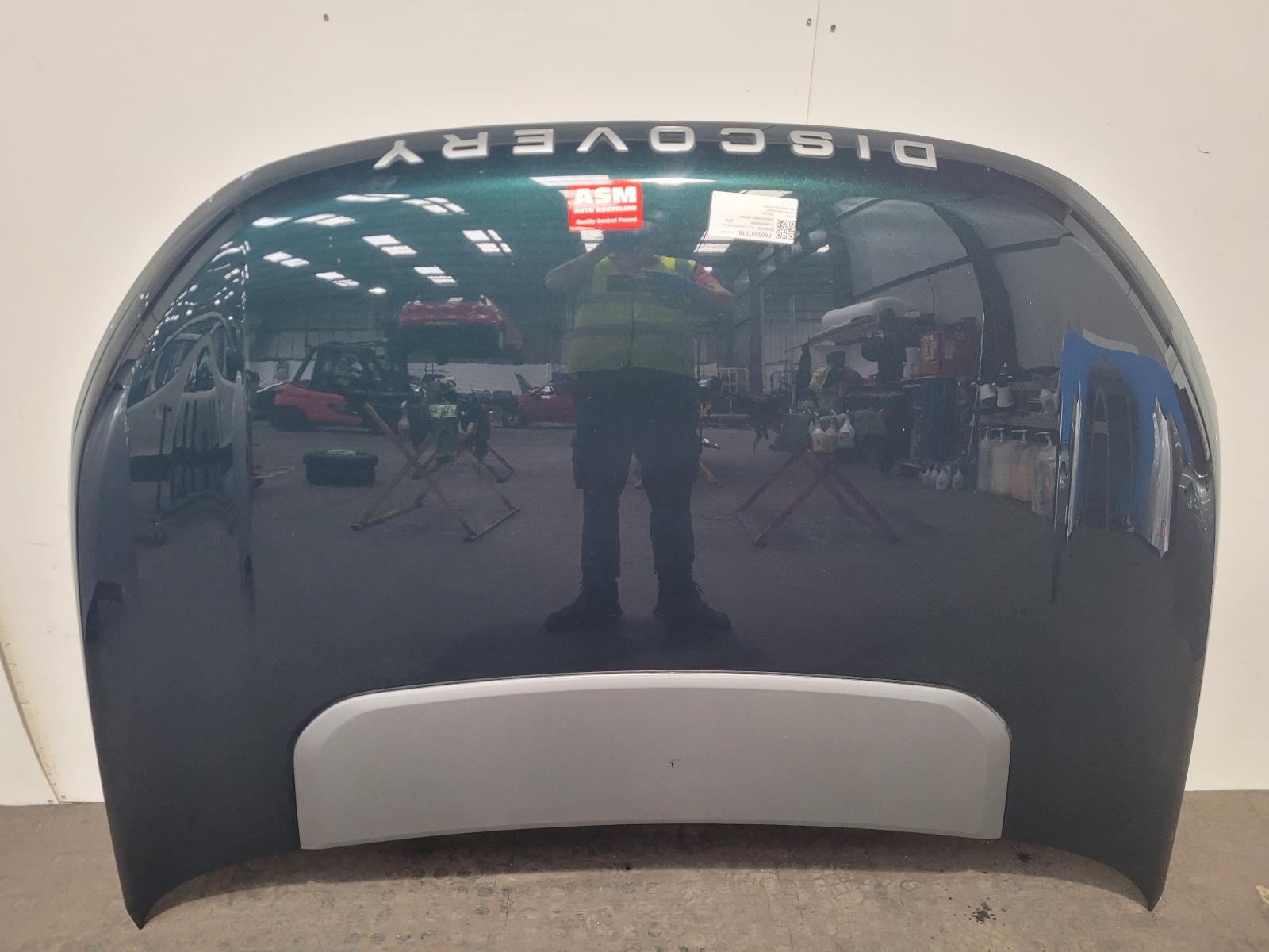 View Auto part Bonnet Land Rover Discovery Sport 2016