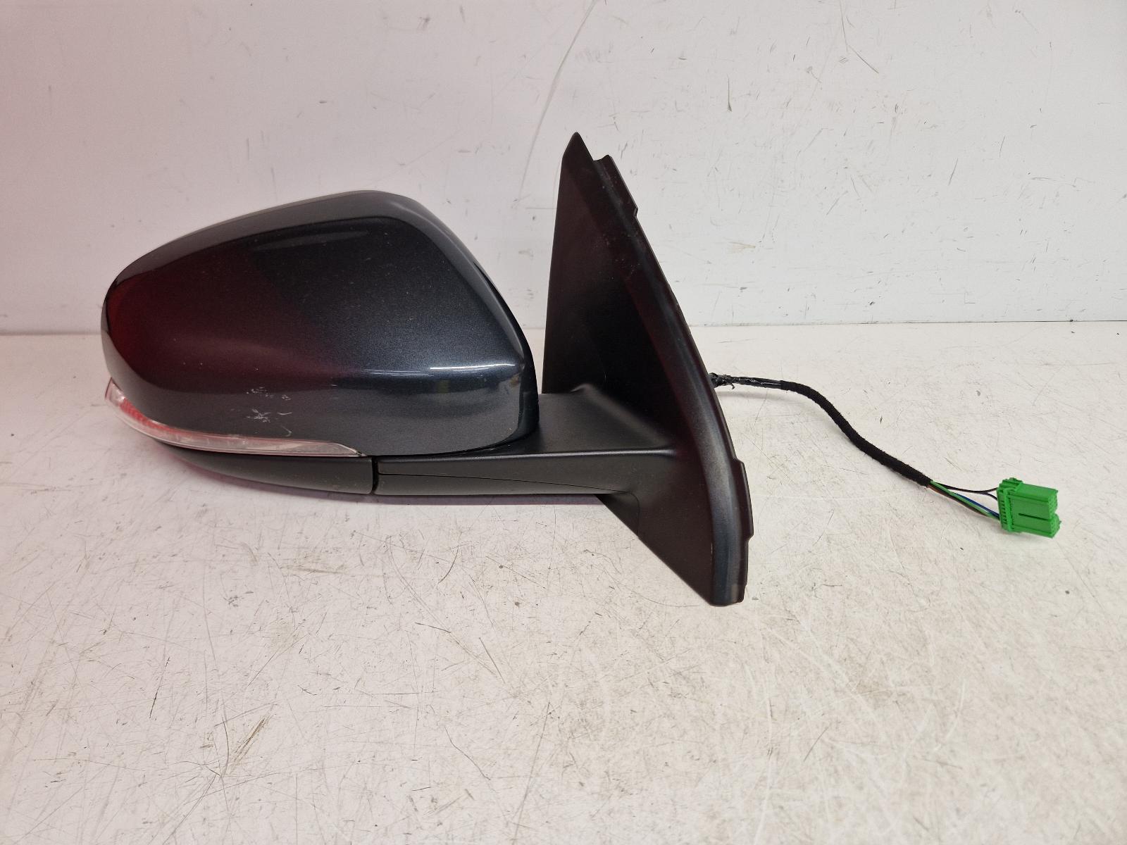 View Auto part R Door Mirror Volvo V60 2013