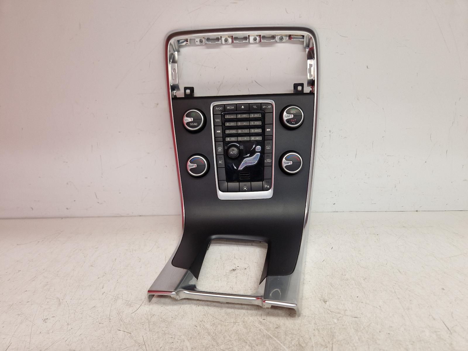 View Auto part A/V Equipment Volvo V60 2013