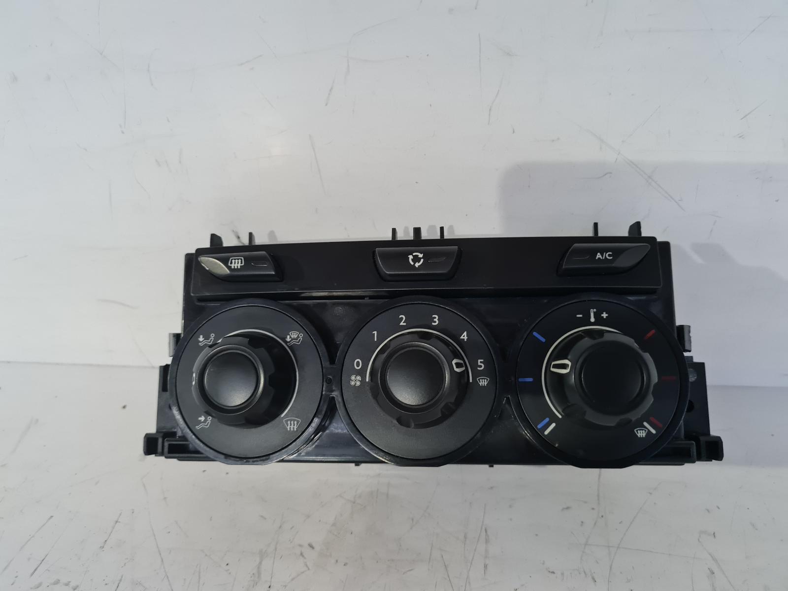 View Auto part Heater/AC Controller Citroen C3 2013