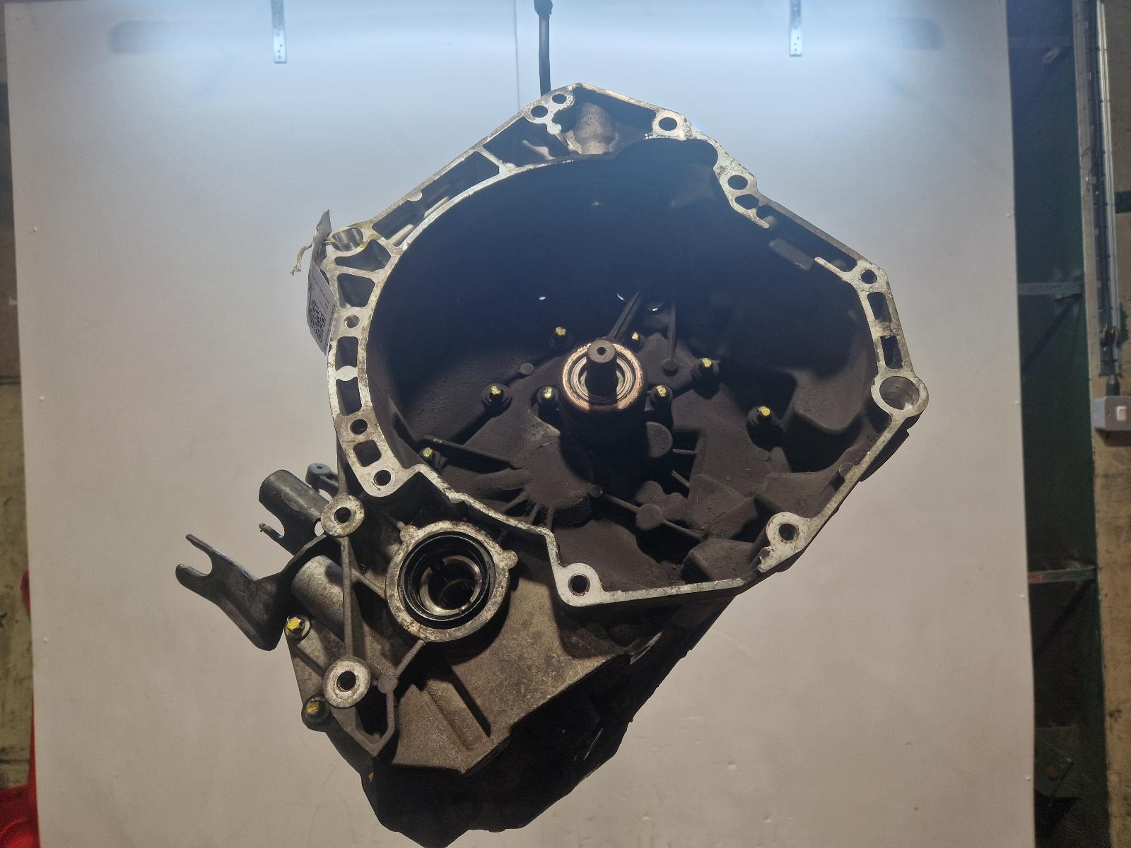 View Auto part Gearbox Nissan Note 2014