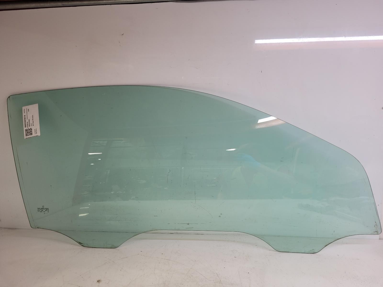 View Auto part RF Door Window Mercedes Clc 2008