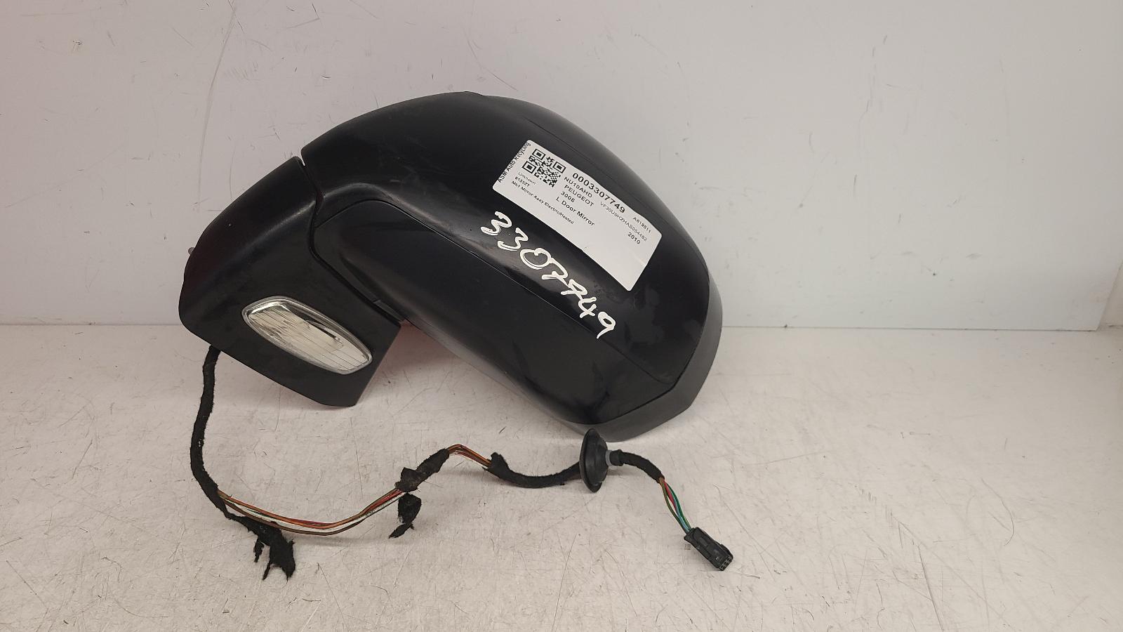 View Auto part L Door Mirror Peugeot 3008 2010